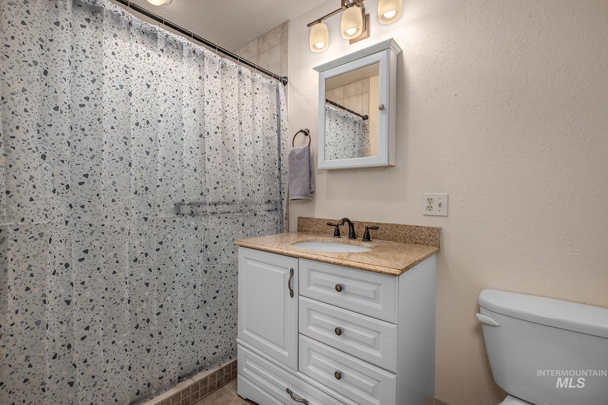 1501 Horning Way Property Photo 14