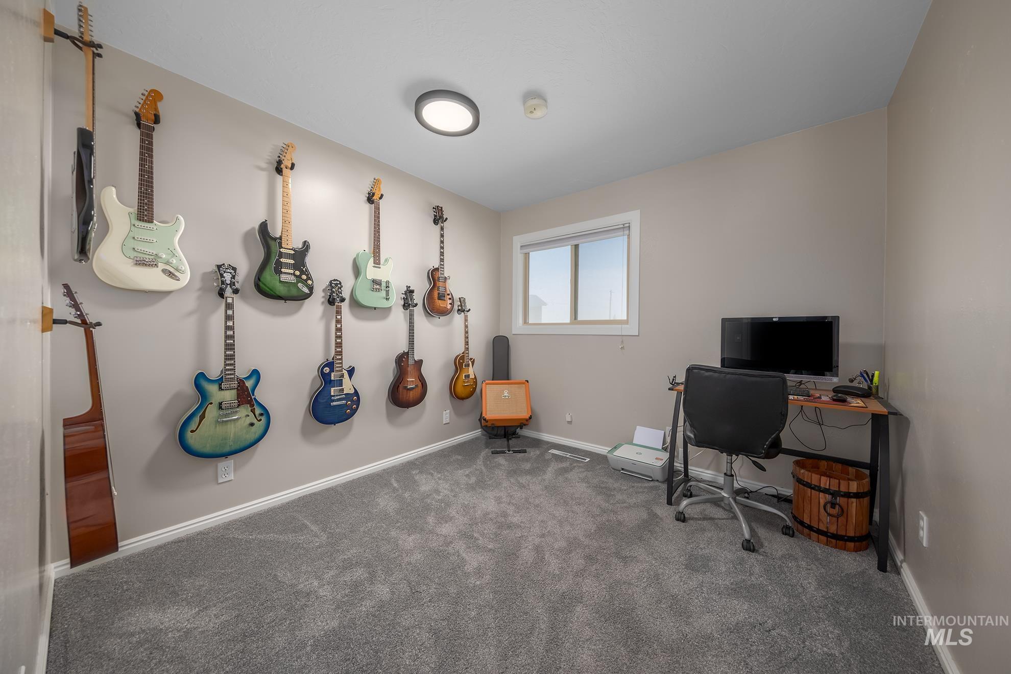 1501 Horning Way Property Photo 16