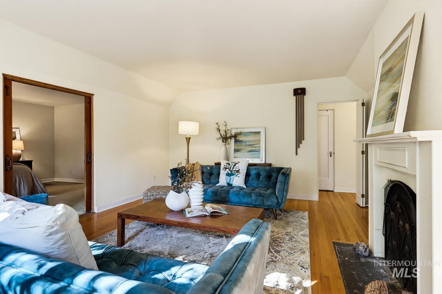 1301 S Owyhee Street Property Photo 4