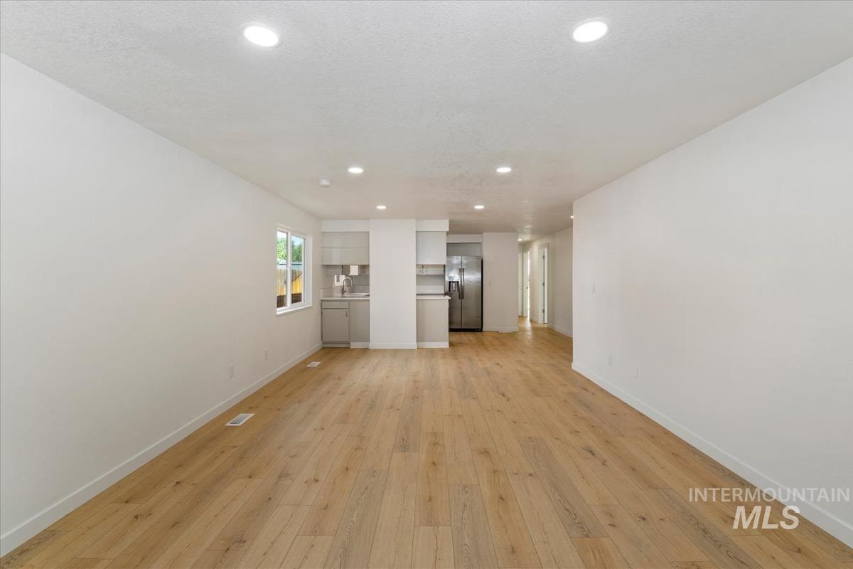 208 Young Ave. Property Photo 5