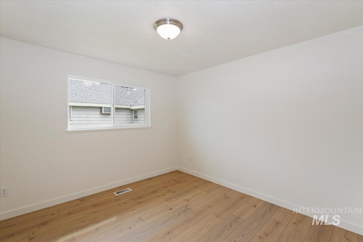 208 Young Ave. Property Photo 17