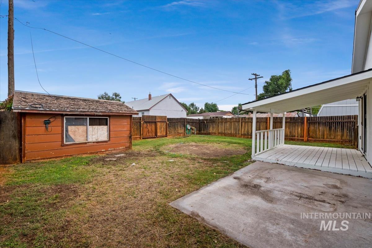 208 Young Ave. Property Photo 25