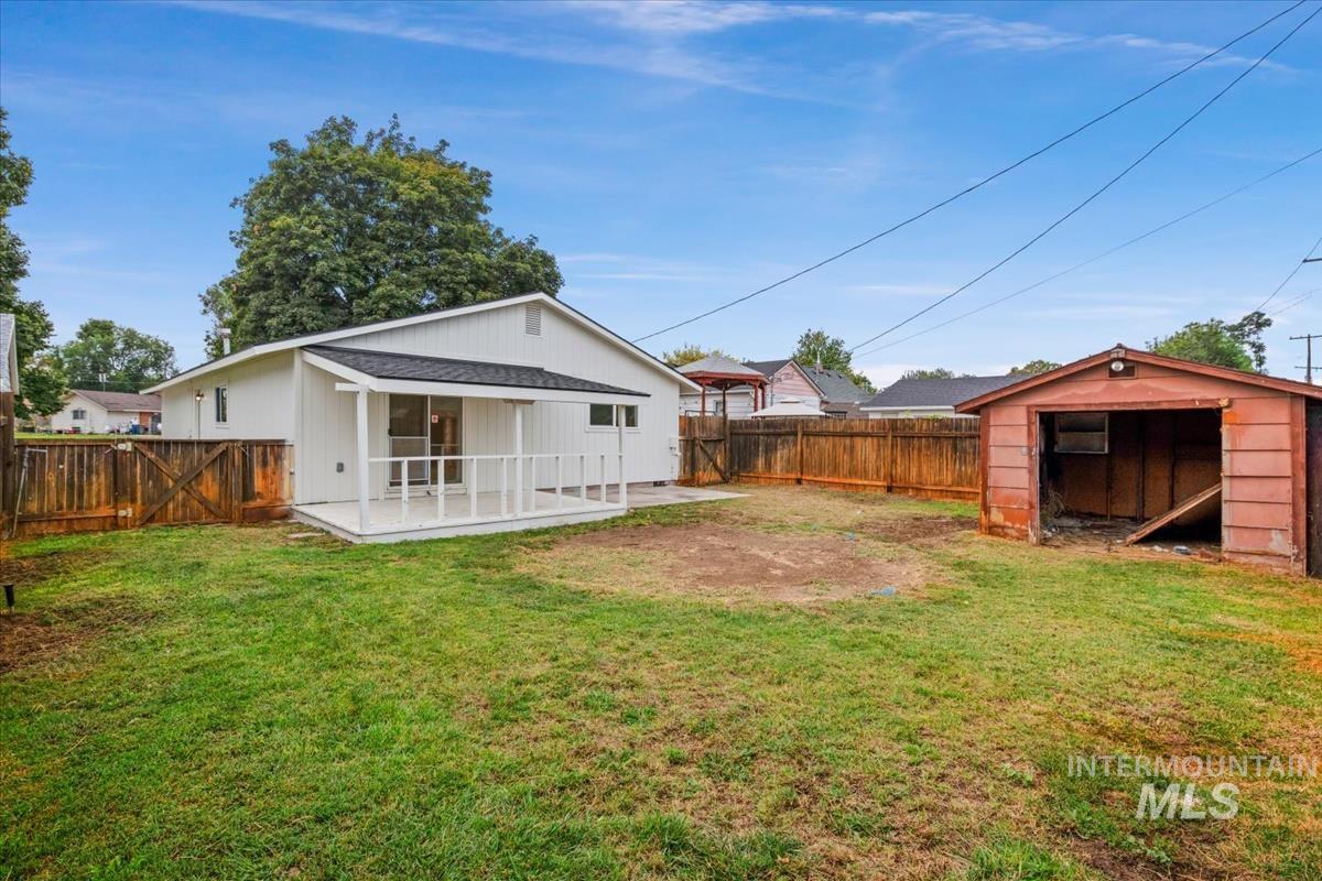 208 Young Ave. Property Photo 26