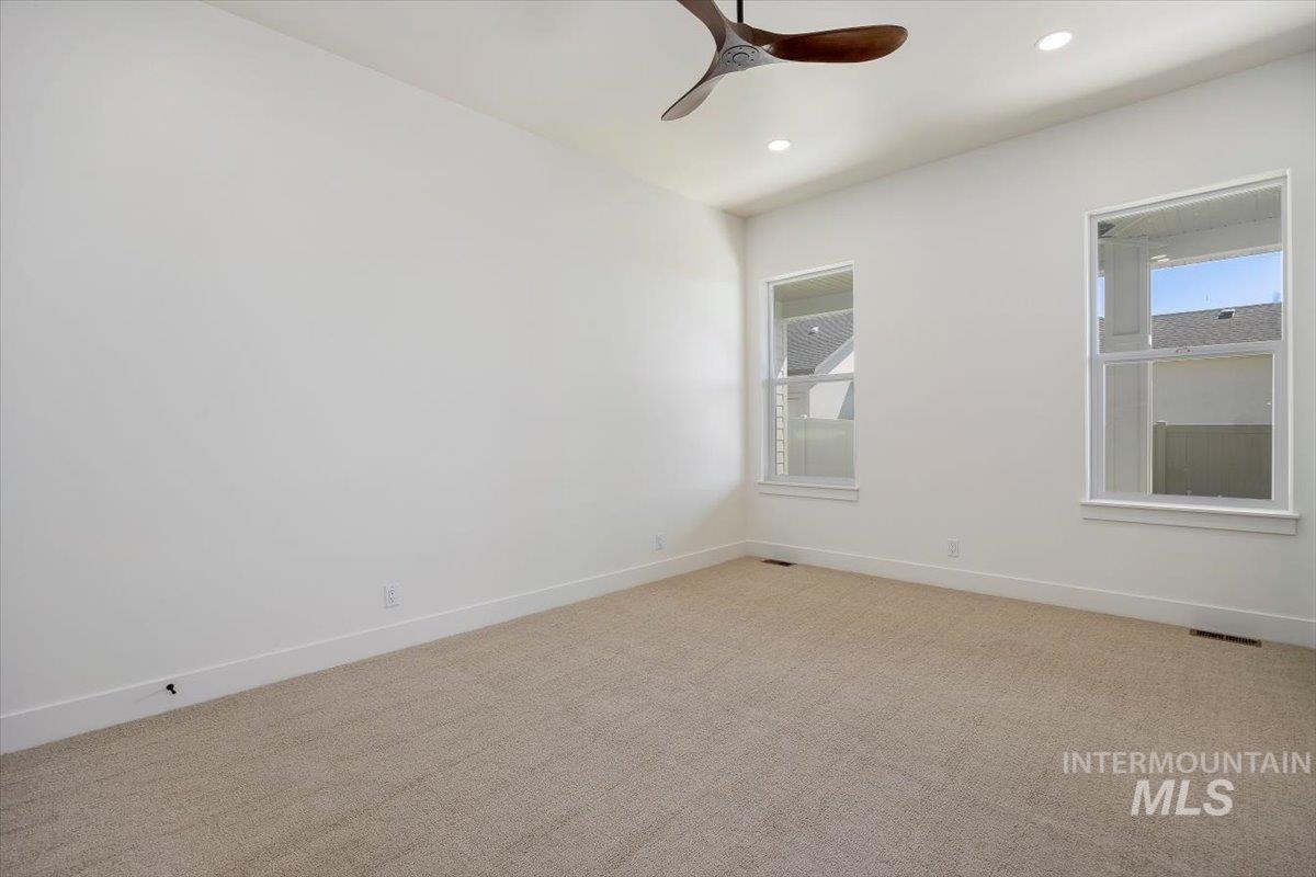 563 Moonstone Rd Property Photo 22