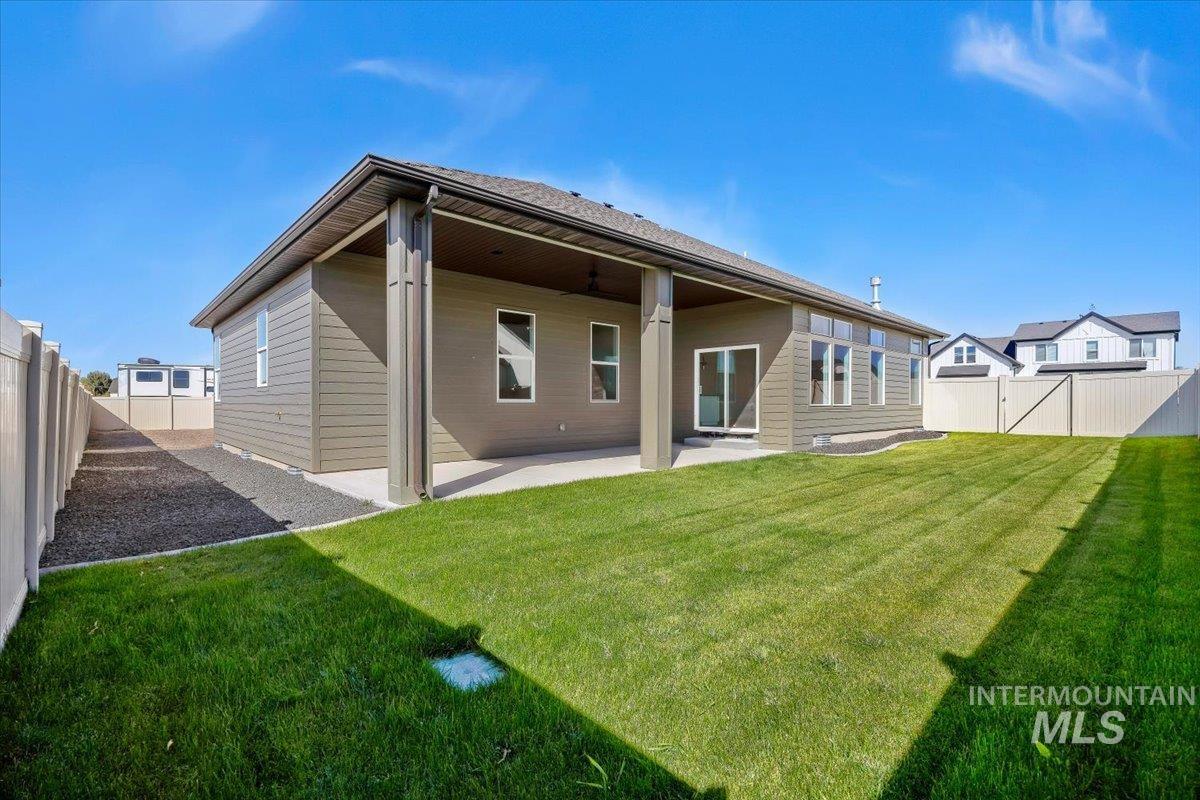 563 Moonstone Rd Property Photo 34