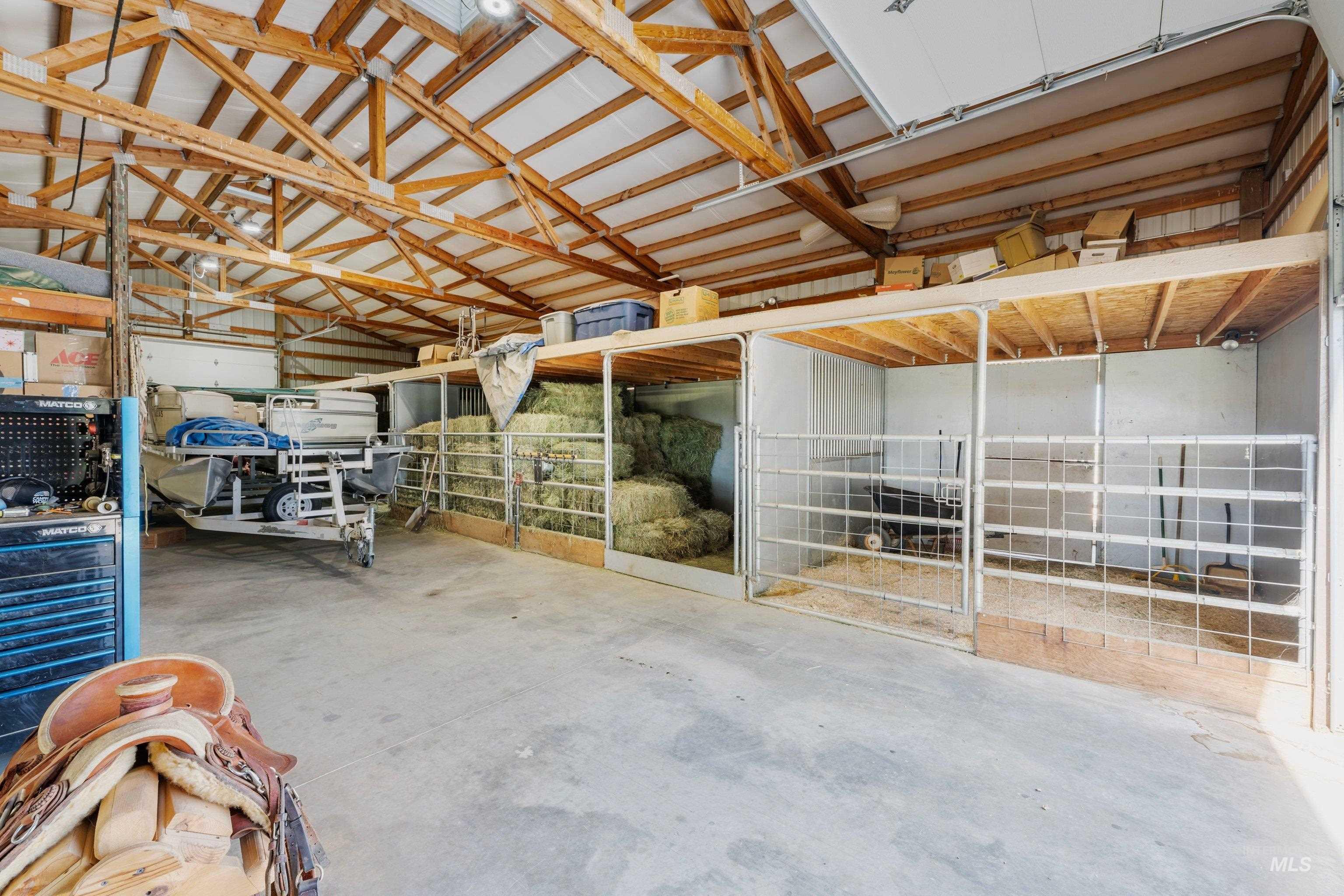 479 E King Rd Property Photo 34