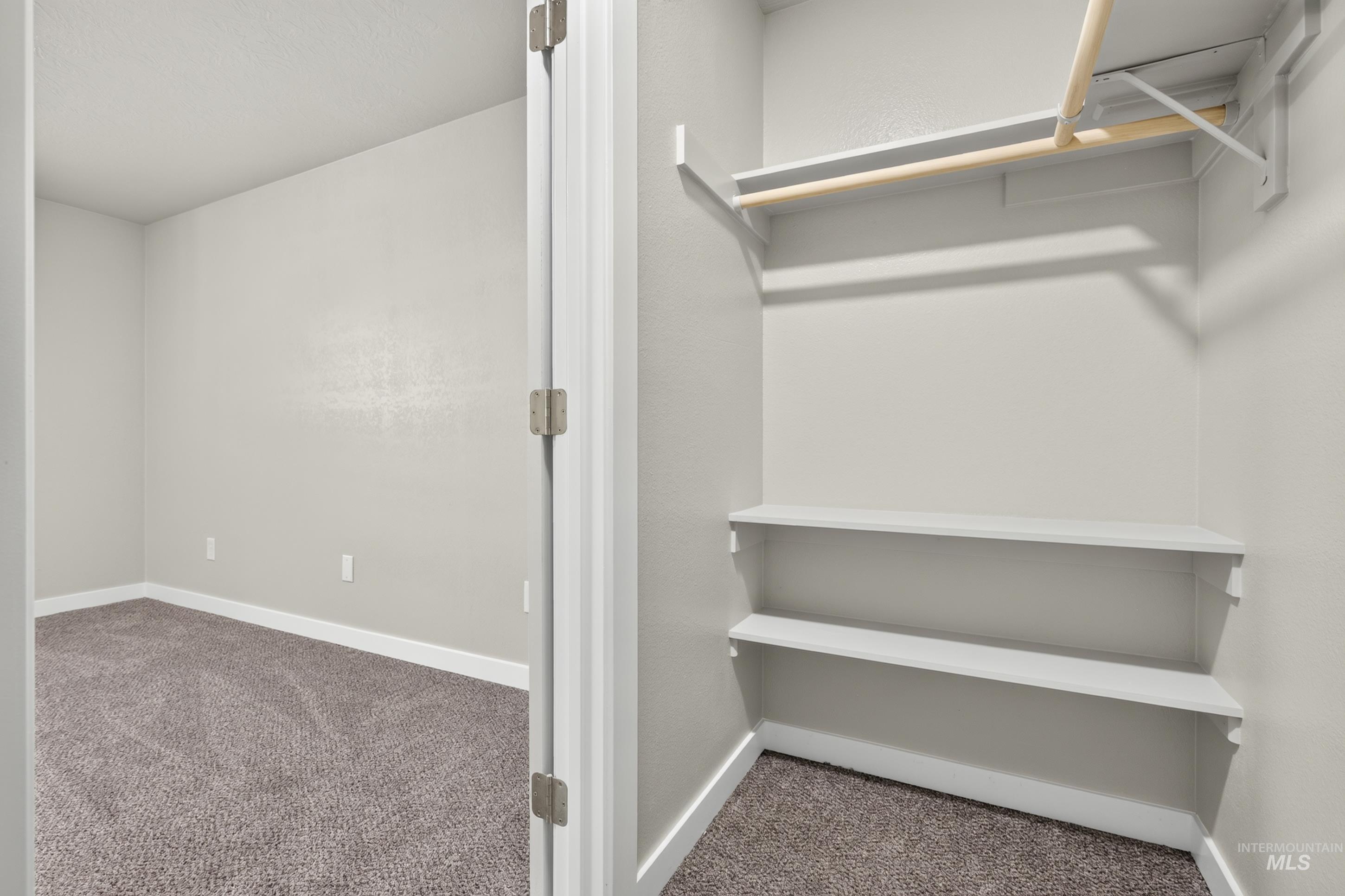 11856 W Race St Property Photo 29