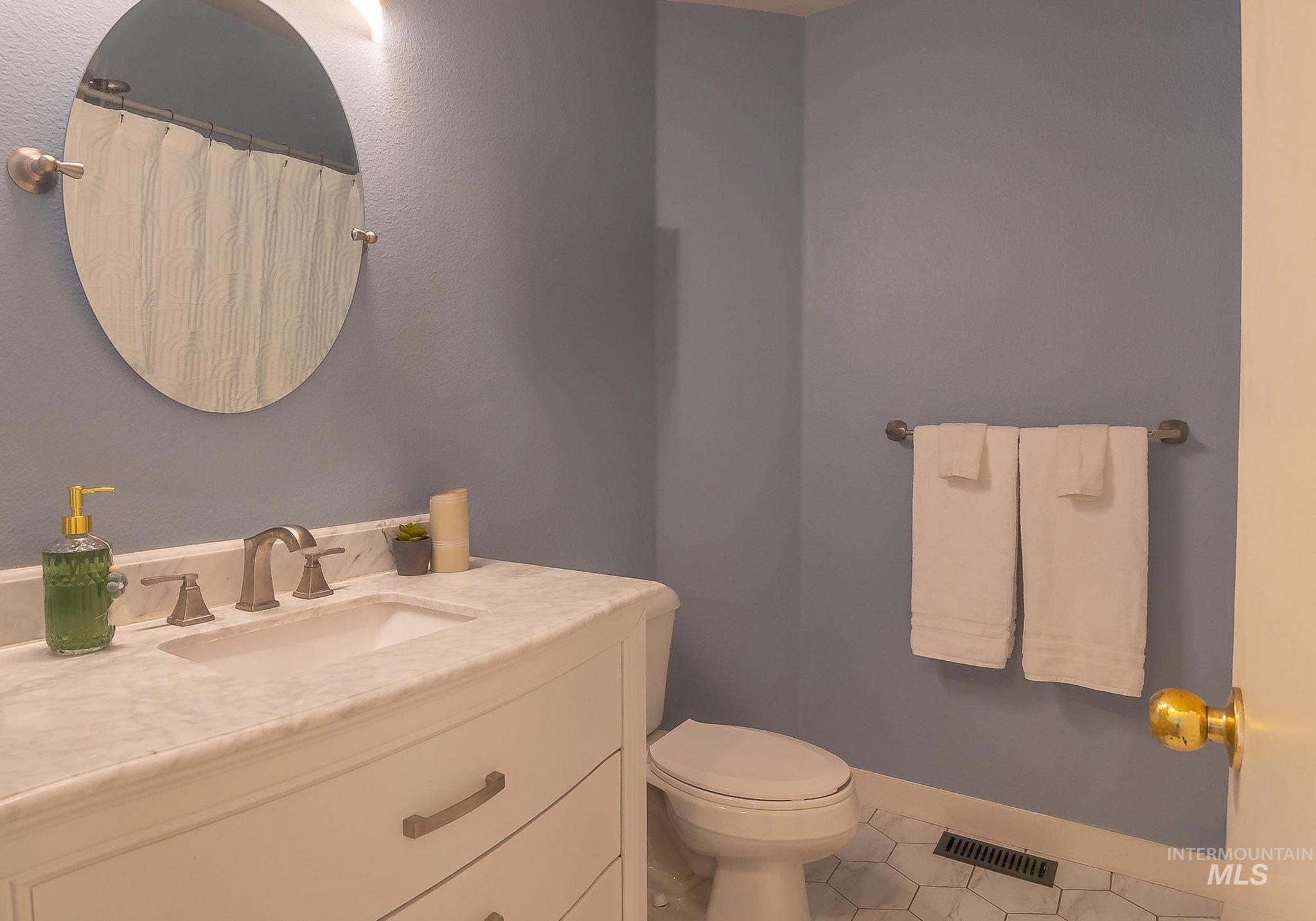 1303 S Elder St Property Photo 15