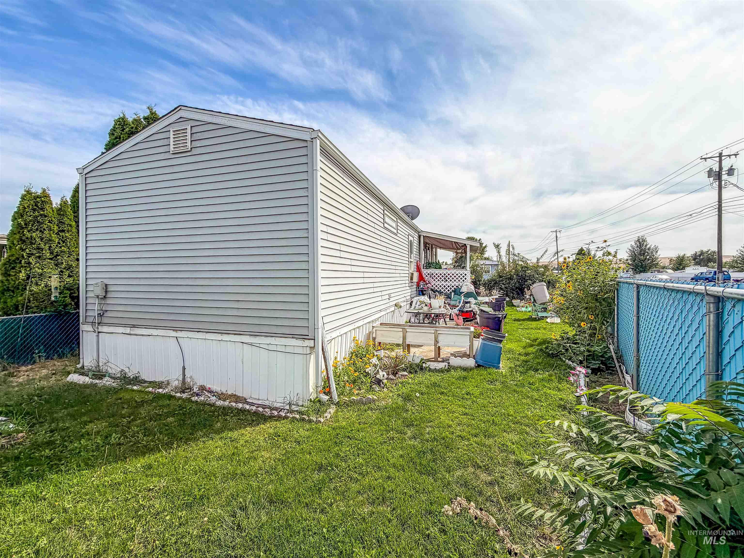 2515 Appleside Blvd Property Photo 5