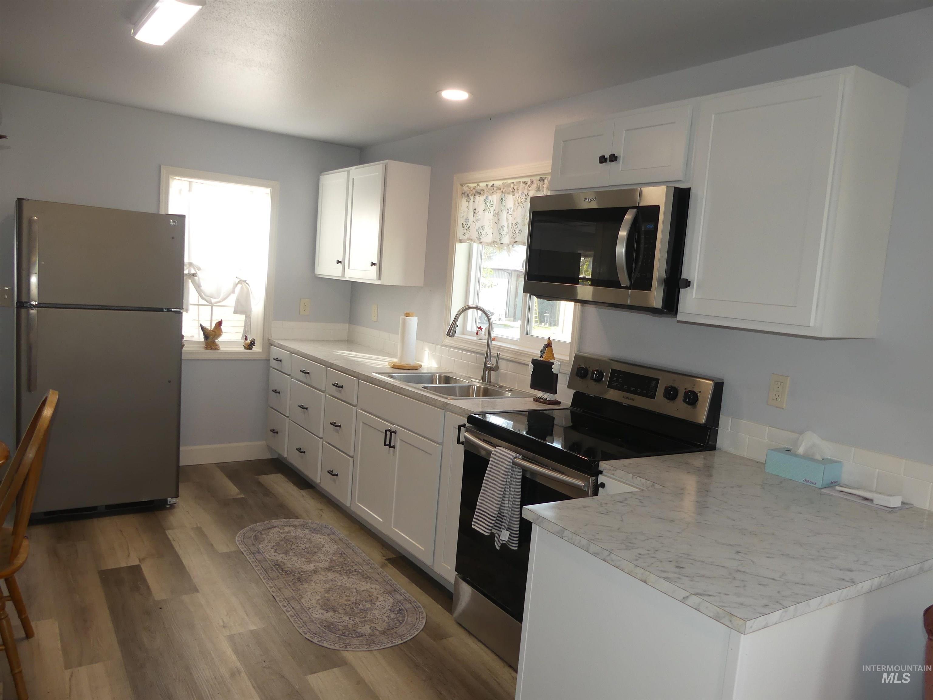 321 Spaulding Ave Property Photo 8