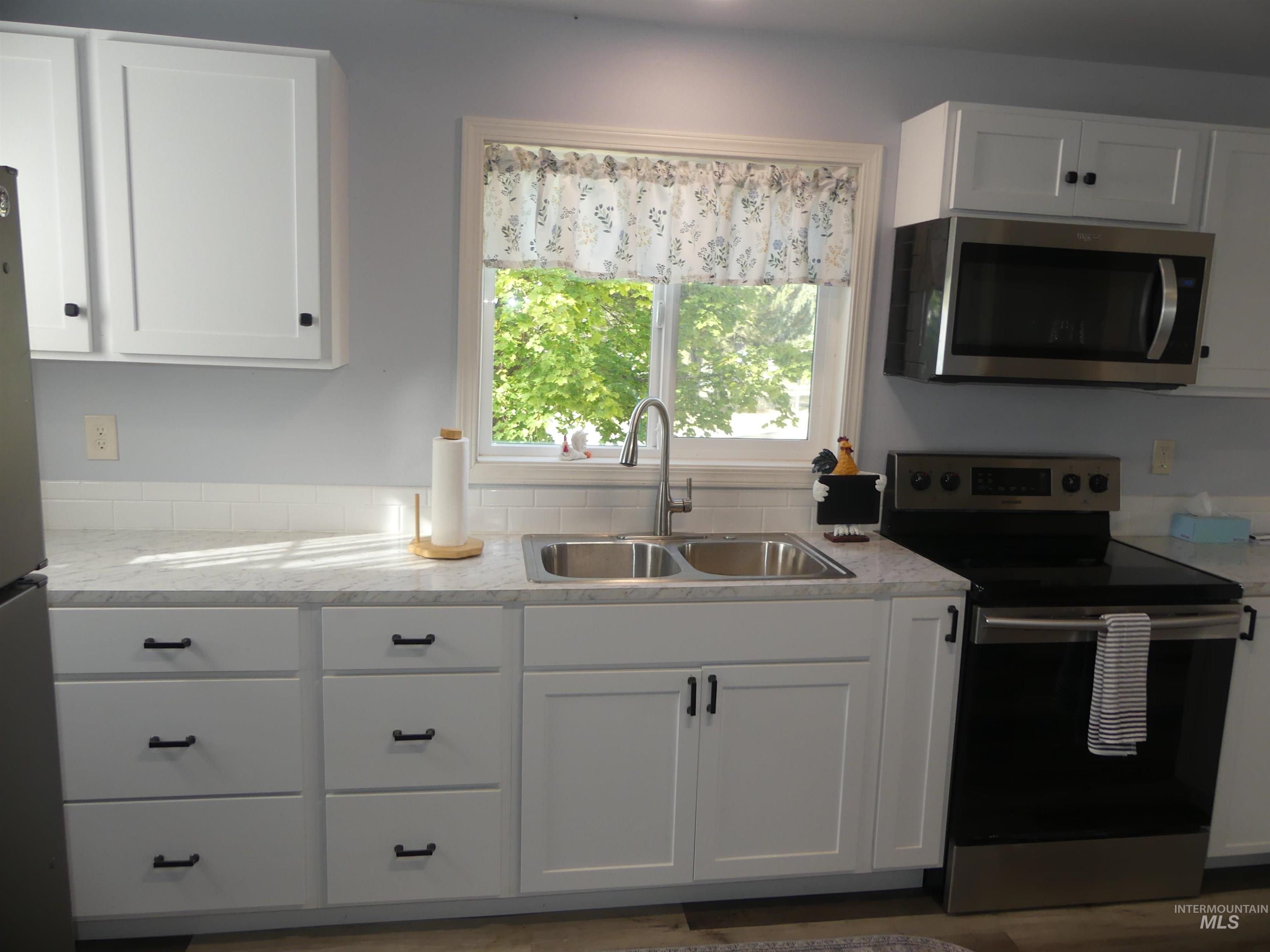 321 Spaulding Ave Property Photo 13