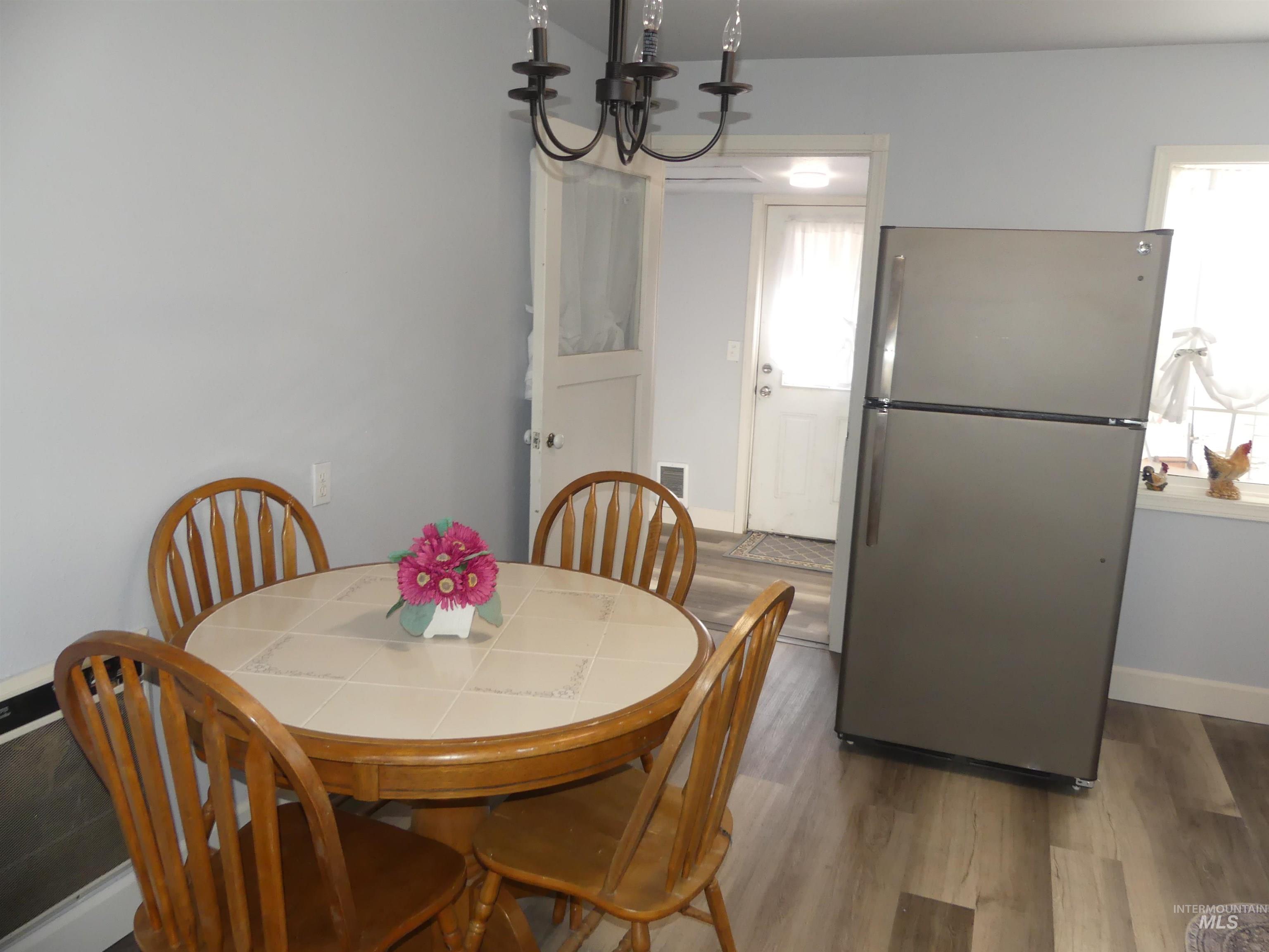 321 Spaulding Ave Property Photo 15