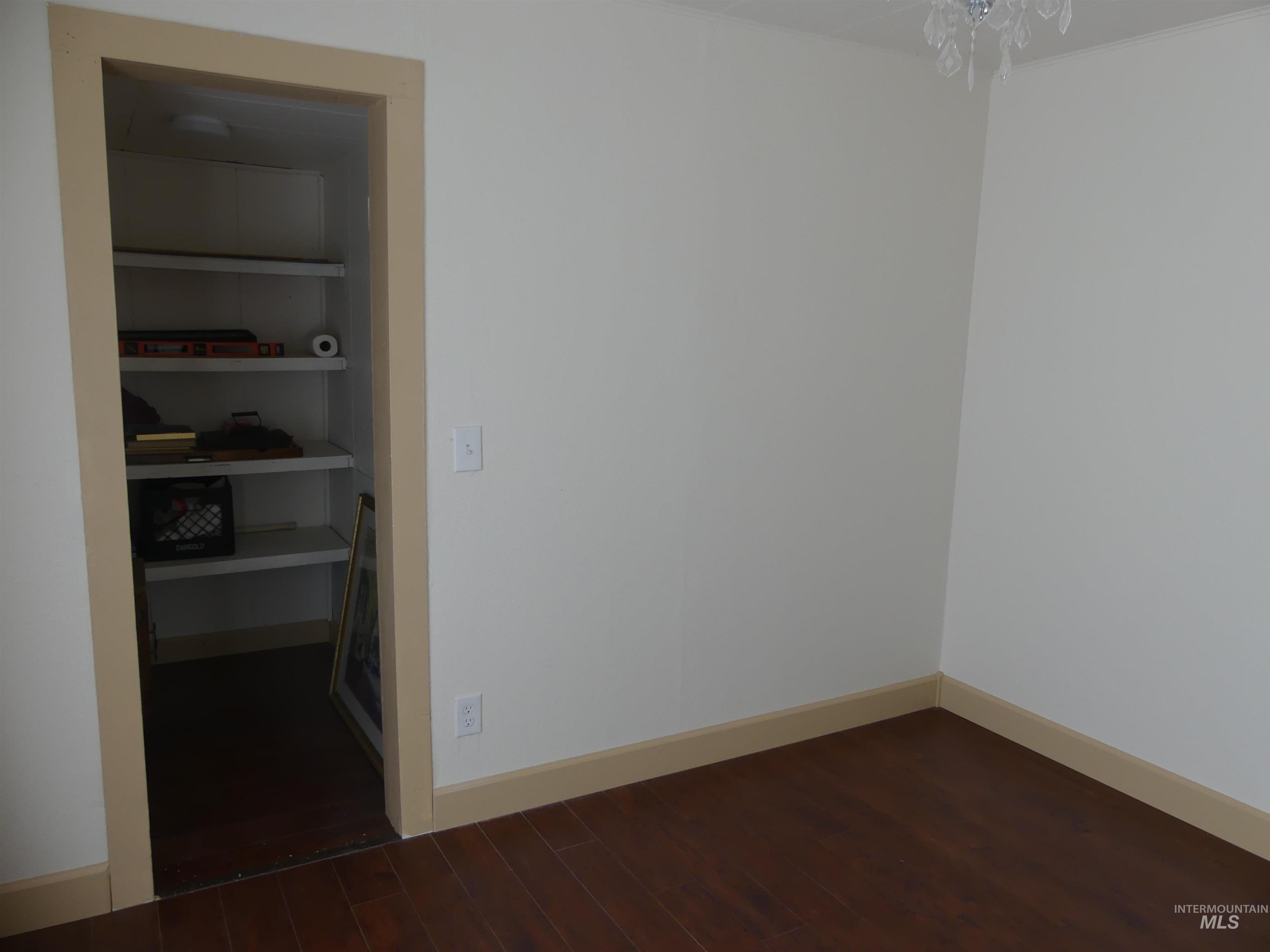 321 Spaulding Ave Property Photo 20