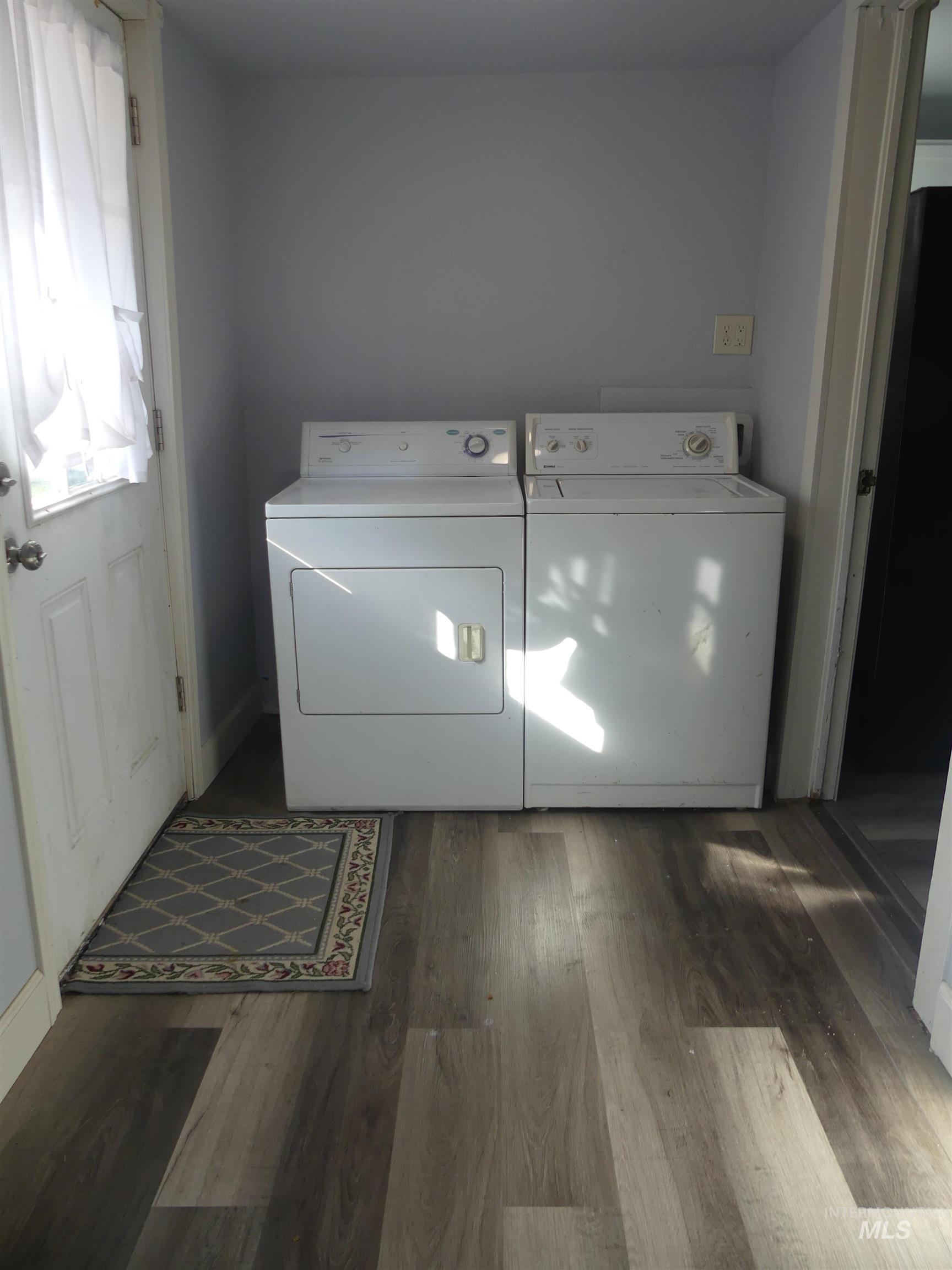 321 Spaulding Ave Property Photo 30