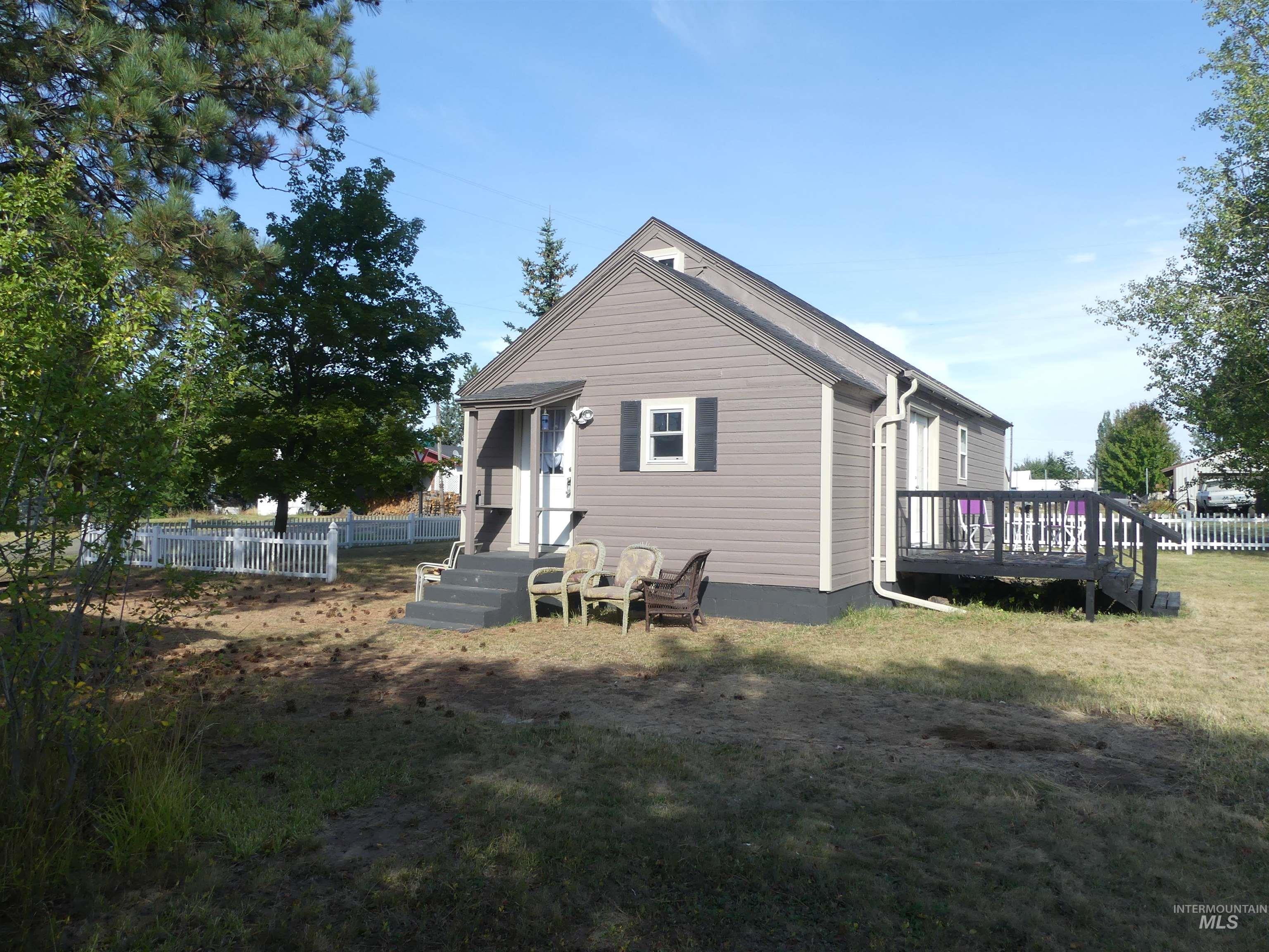321 Spaulding Ave Property Photo 43