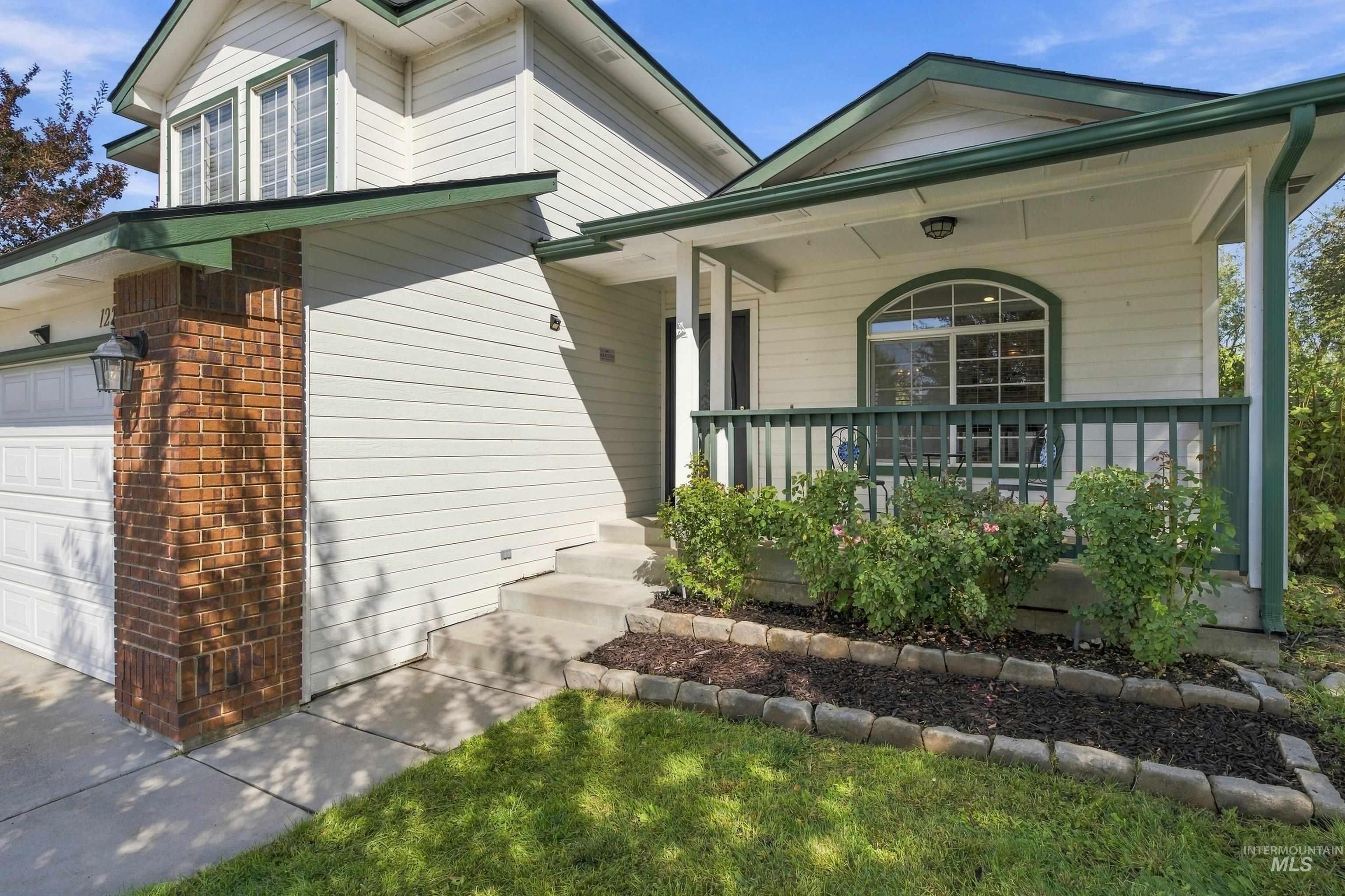 1226 New York St Property Photo 5