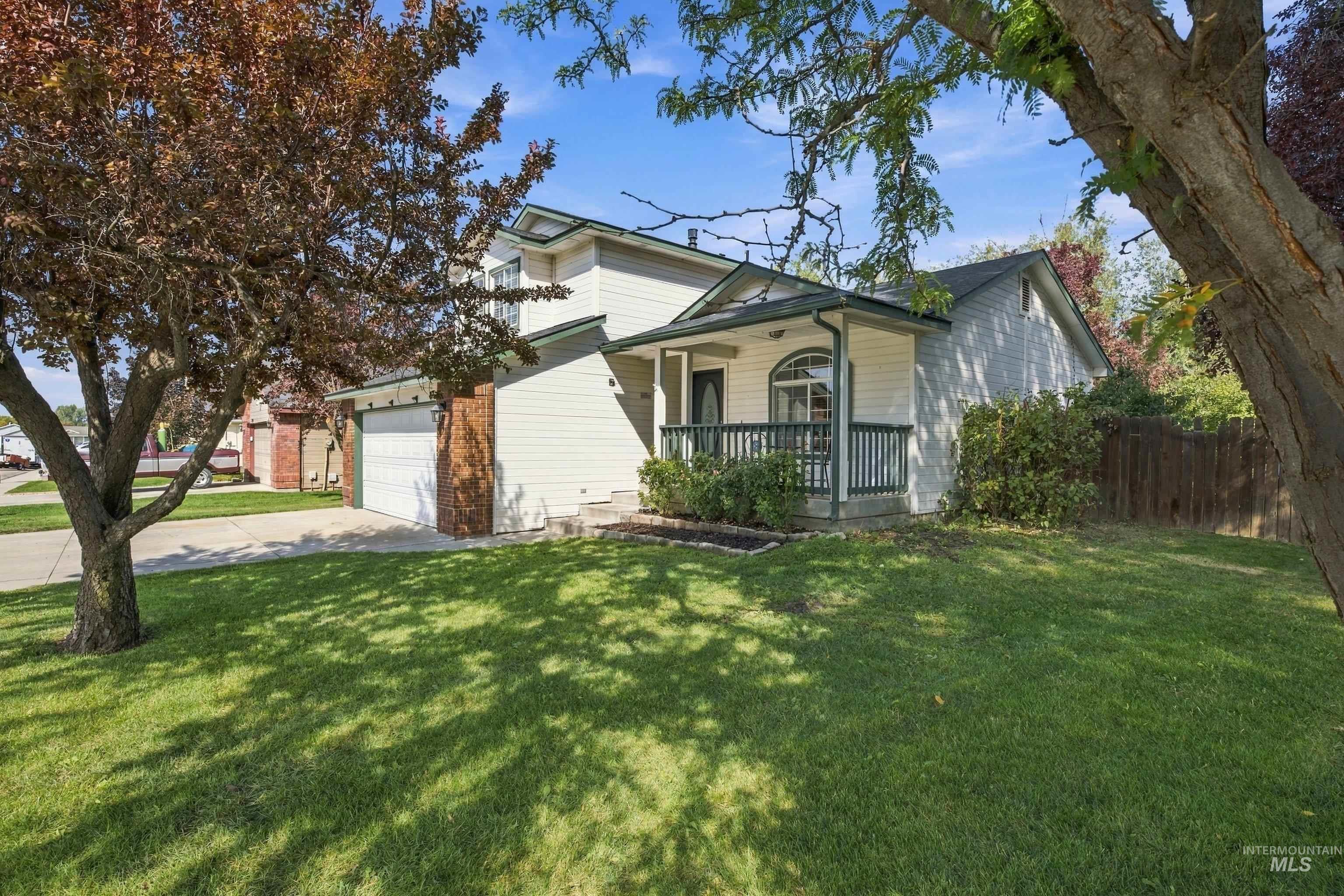 1226 New York St Property Photo 6
