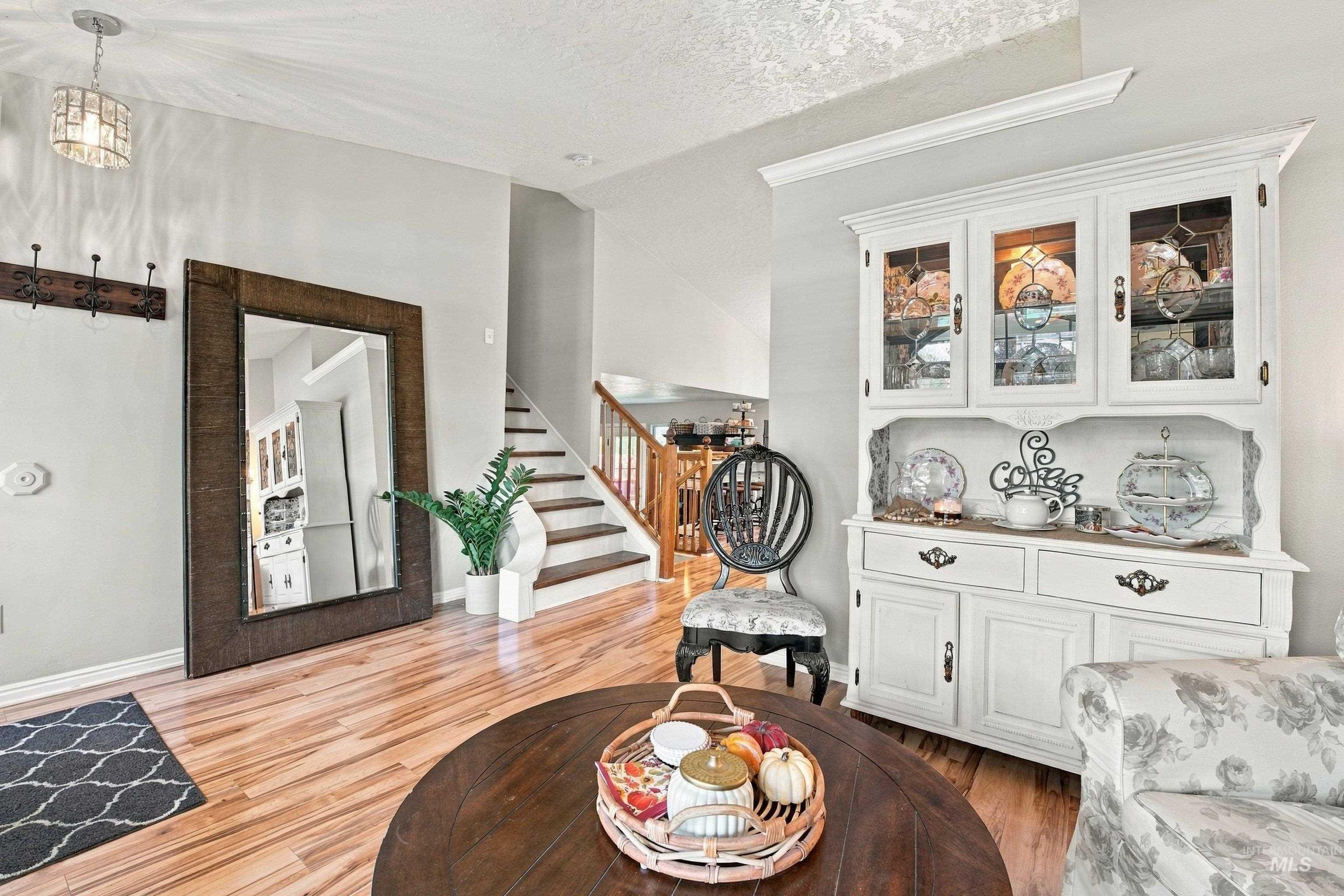1226 New York St Property Photo 14