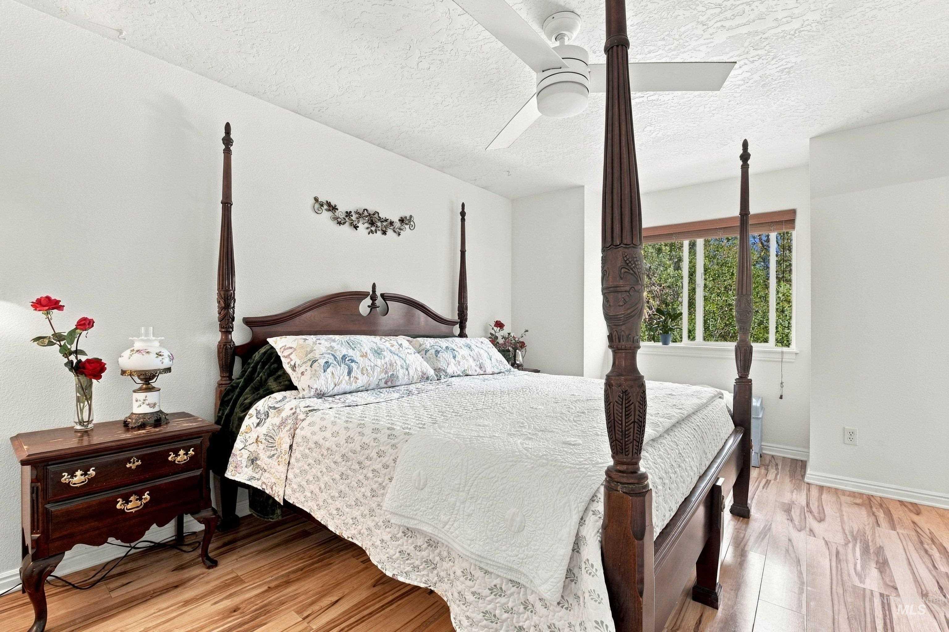 1226 New York St Property Photo 21