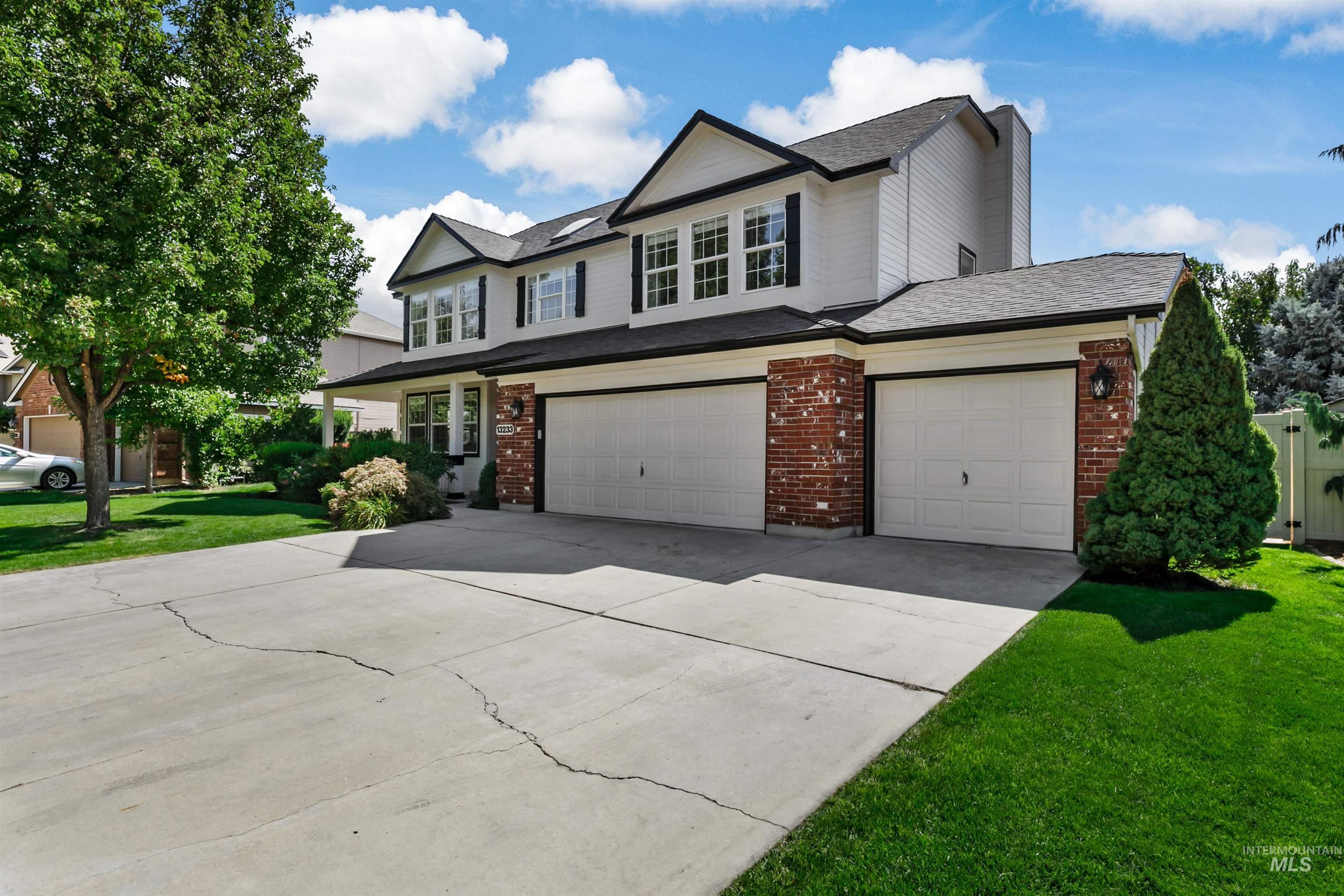 13233 W Buttercup Property Photo 49