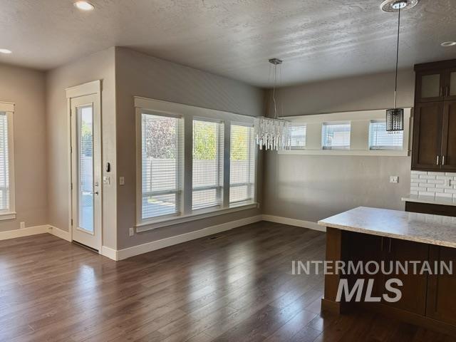2934 E Murchison St Property Photo 17