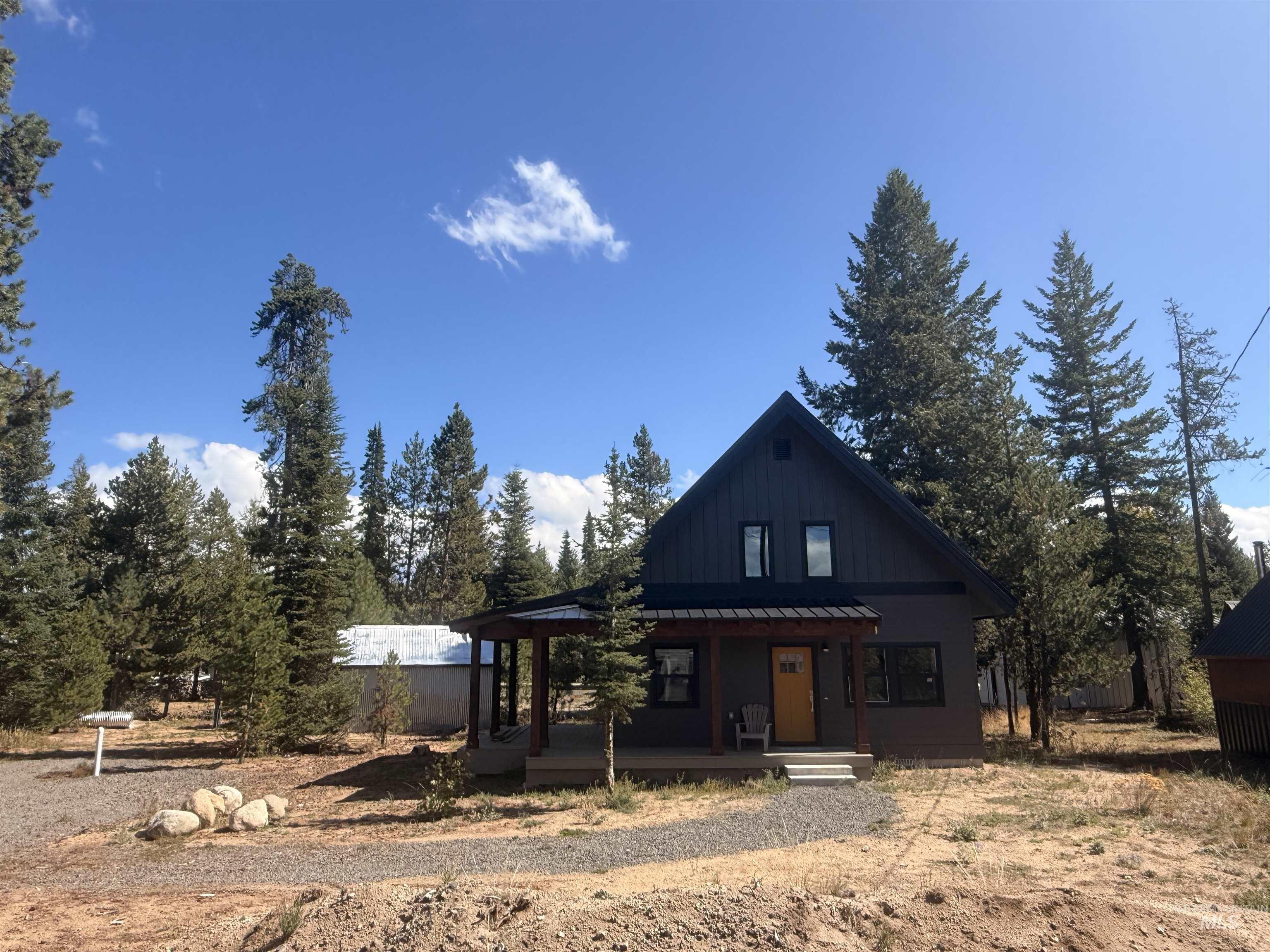 12976 Sandy Drive Property Photo 3