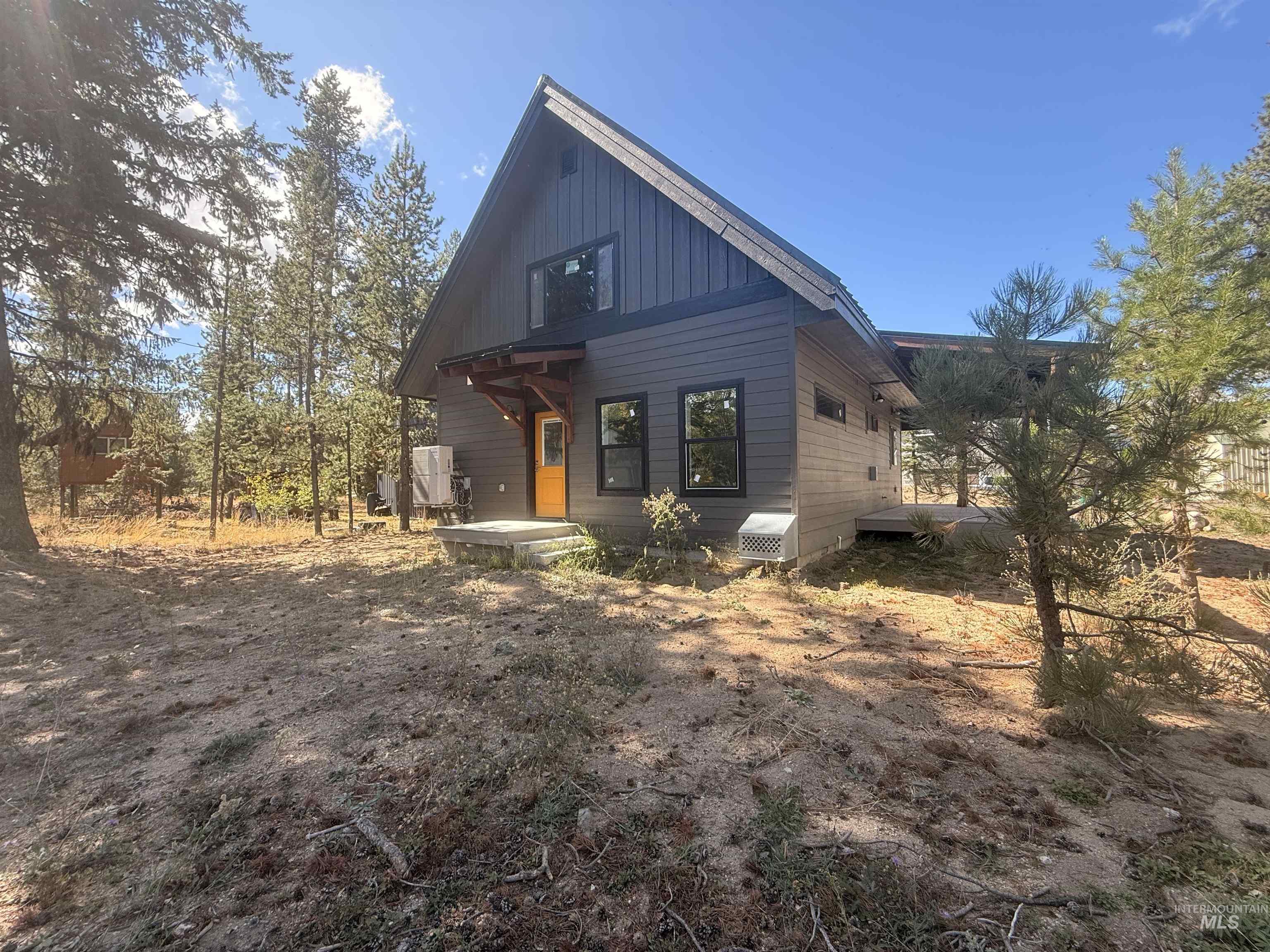12976 Sandy Drive Property Photo 9