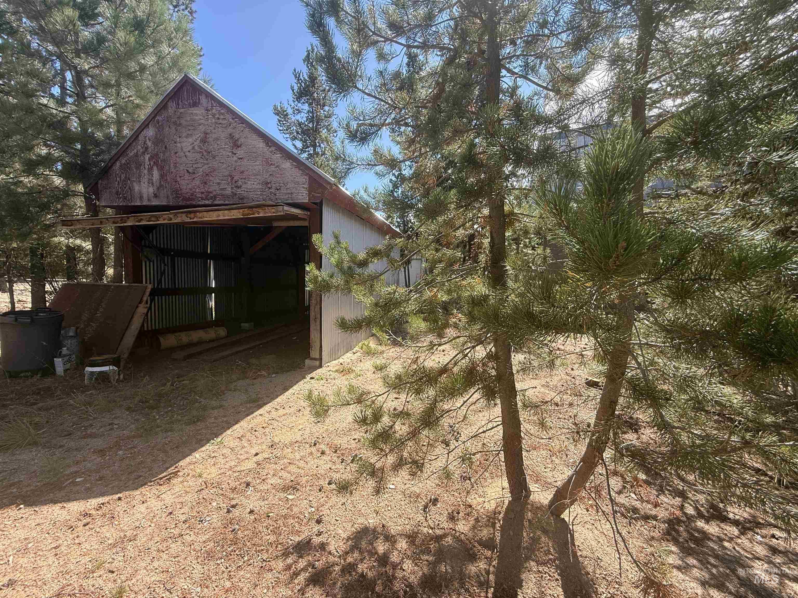 12976 Sandy Drive Property Photo 24