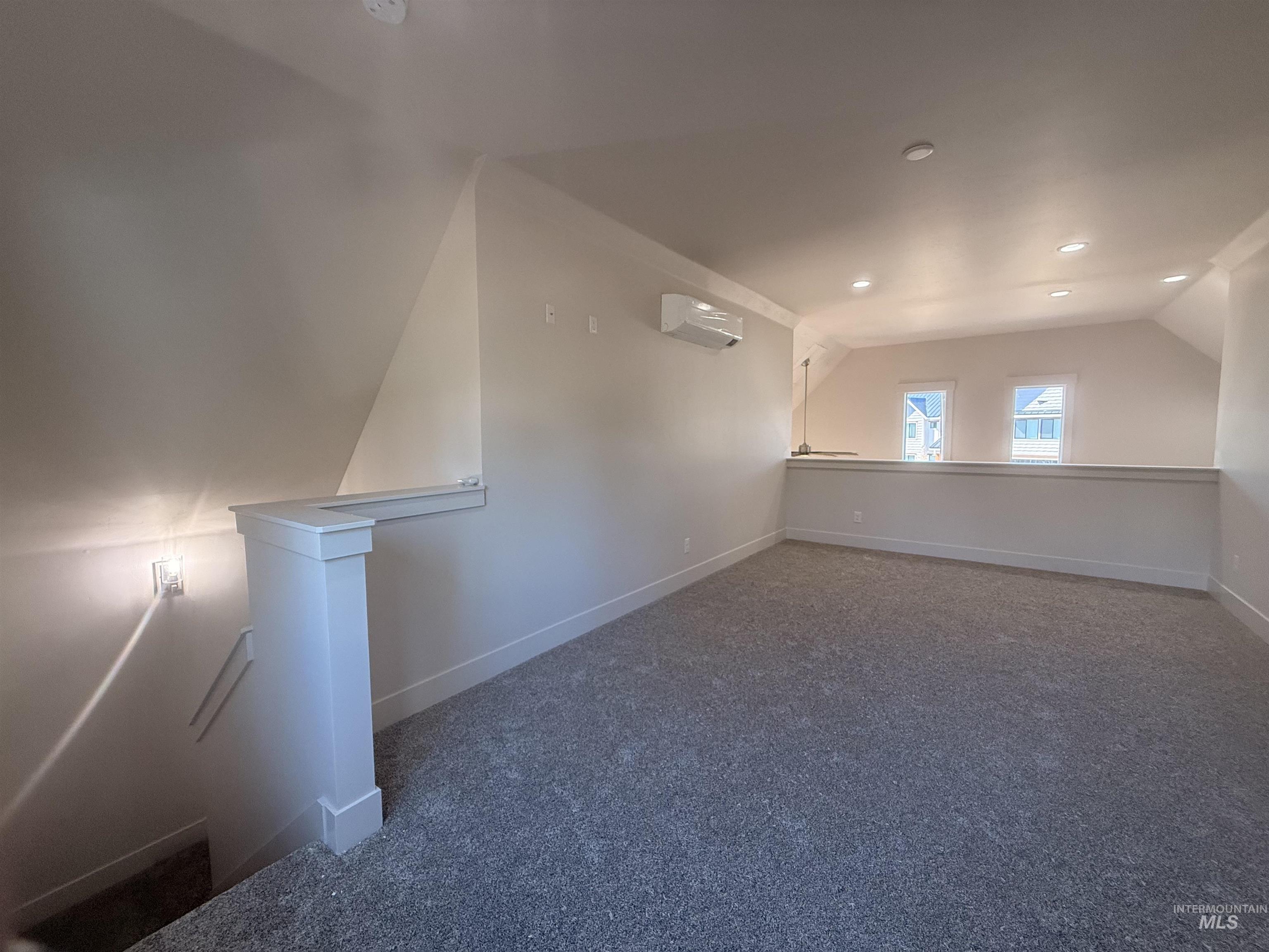 12976 Sandy Drive Property Photo 27