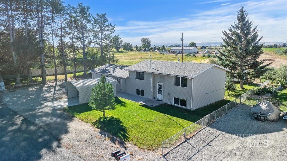 3085 Dickson Ave Property Photo 34