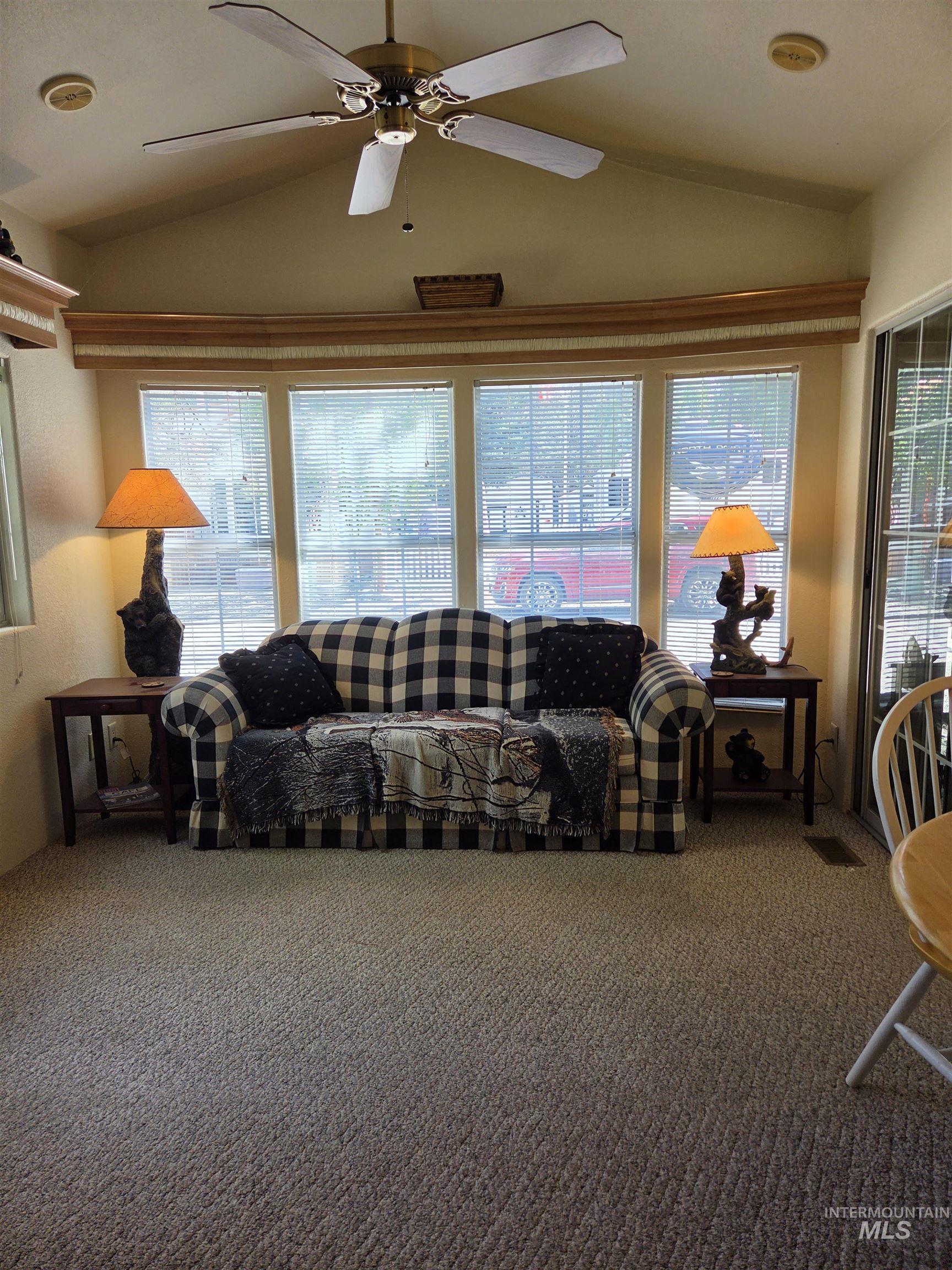 514 D28 Sawyer St Property Photo 10