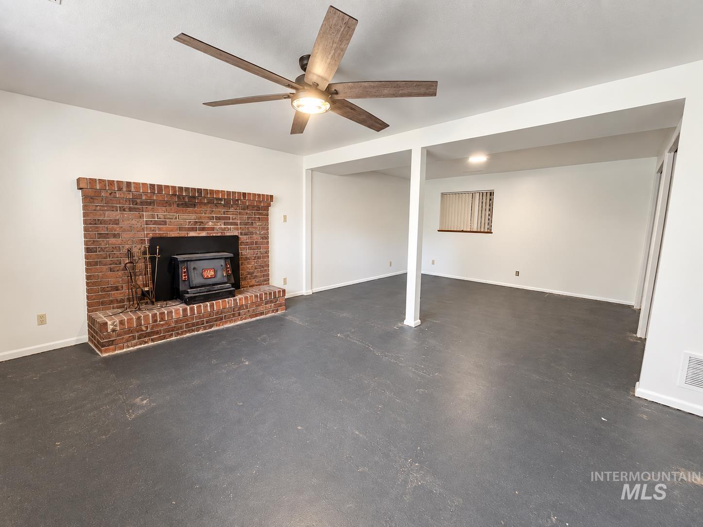 737 Academic Drive Property Photo 30