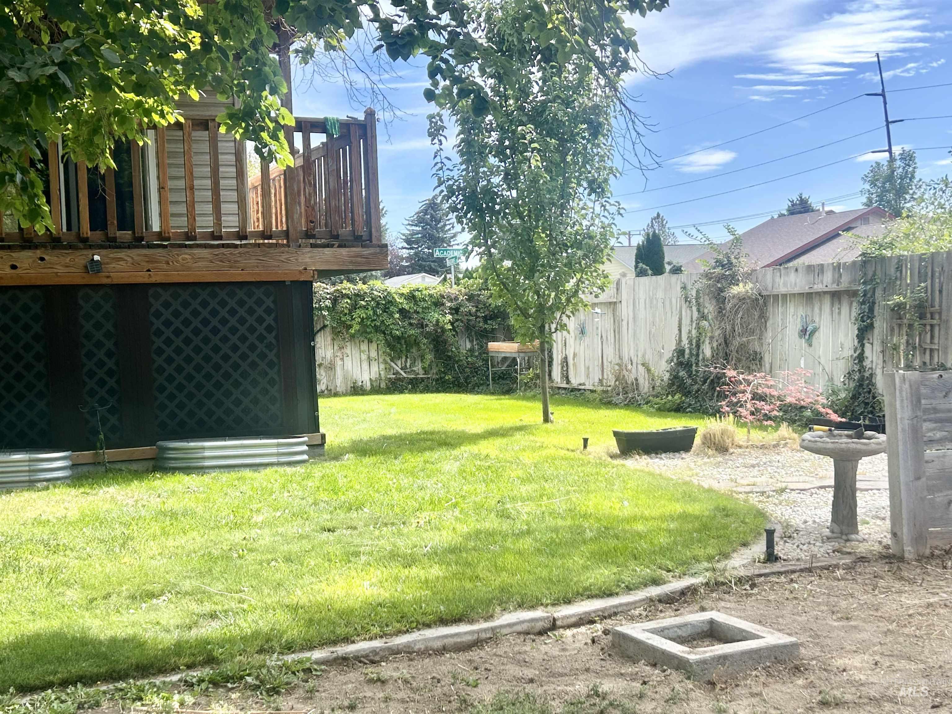 737 Academic Drive Property Photo 43