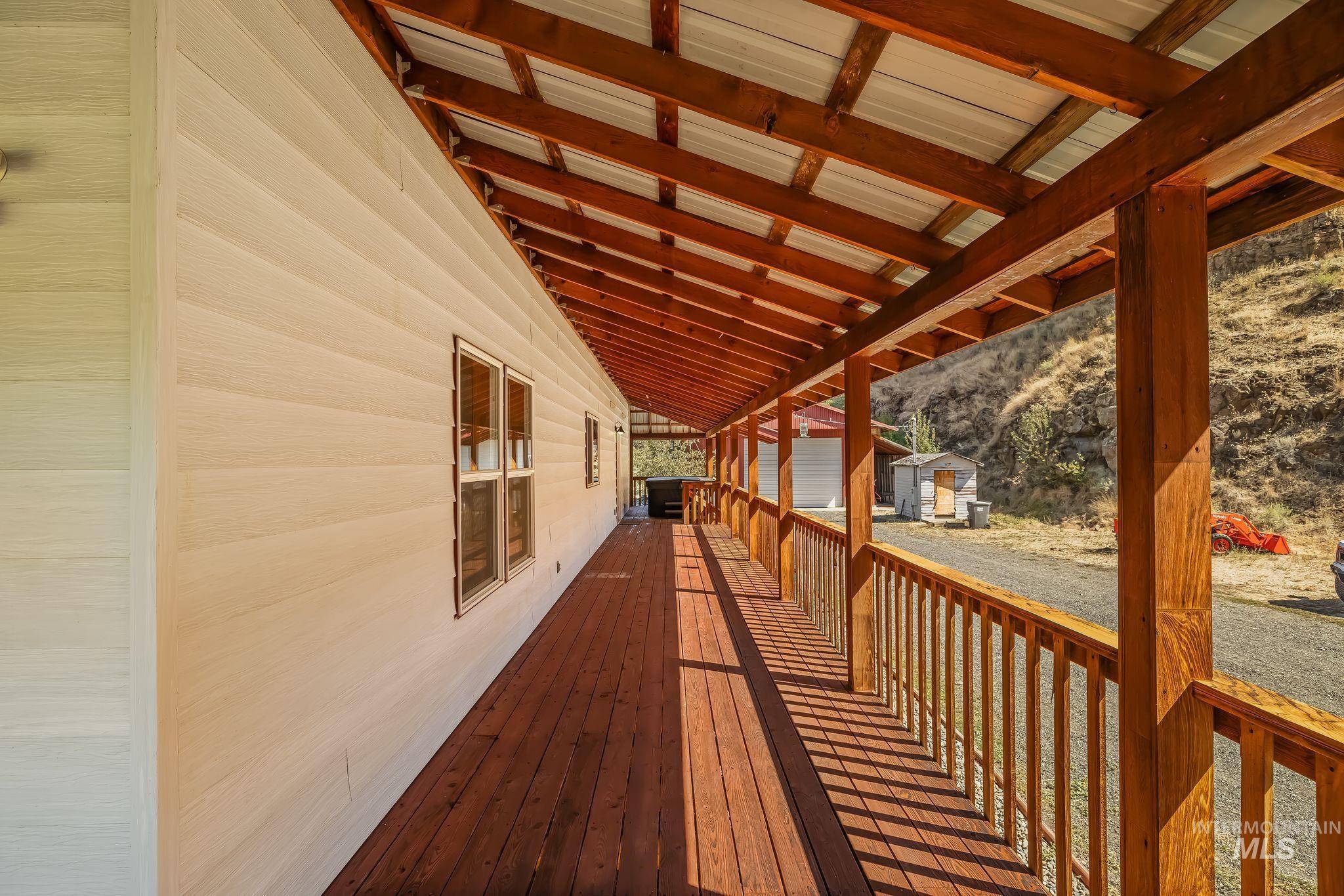 3387 Asotin Creek Road Property Photo 3