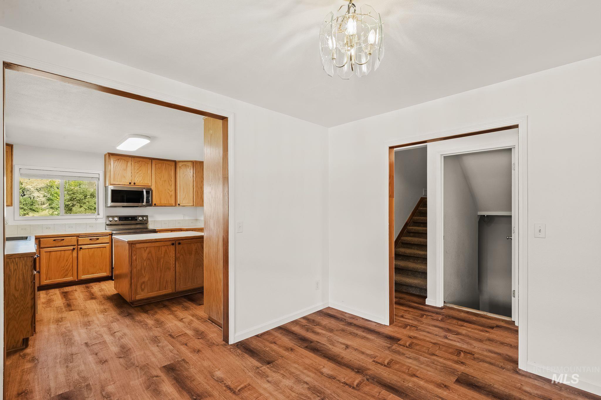 3387 Asotin Creek Road Property Photo 9