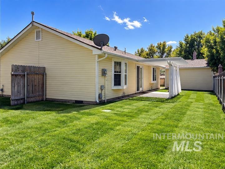 6919 N Glencrest Way Property Photo 6