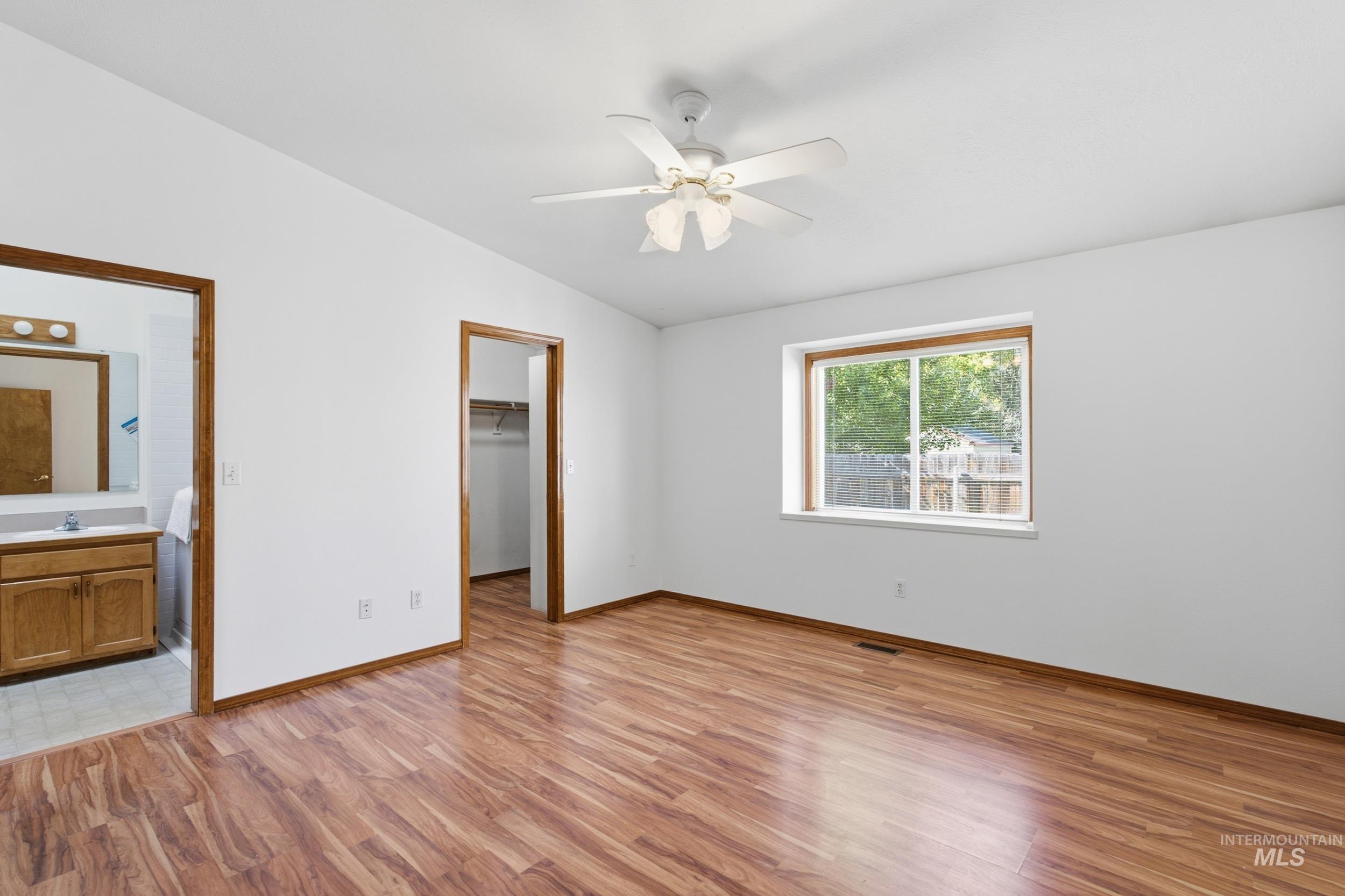 6919 N Glencrest Way Property Photo 16