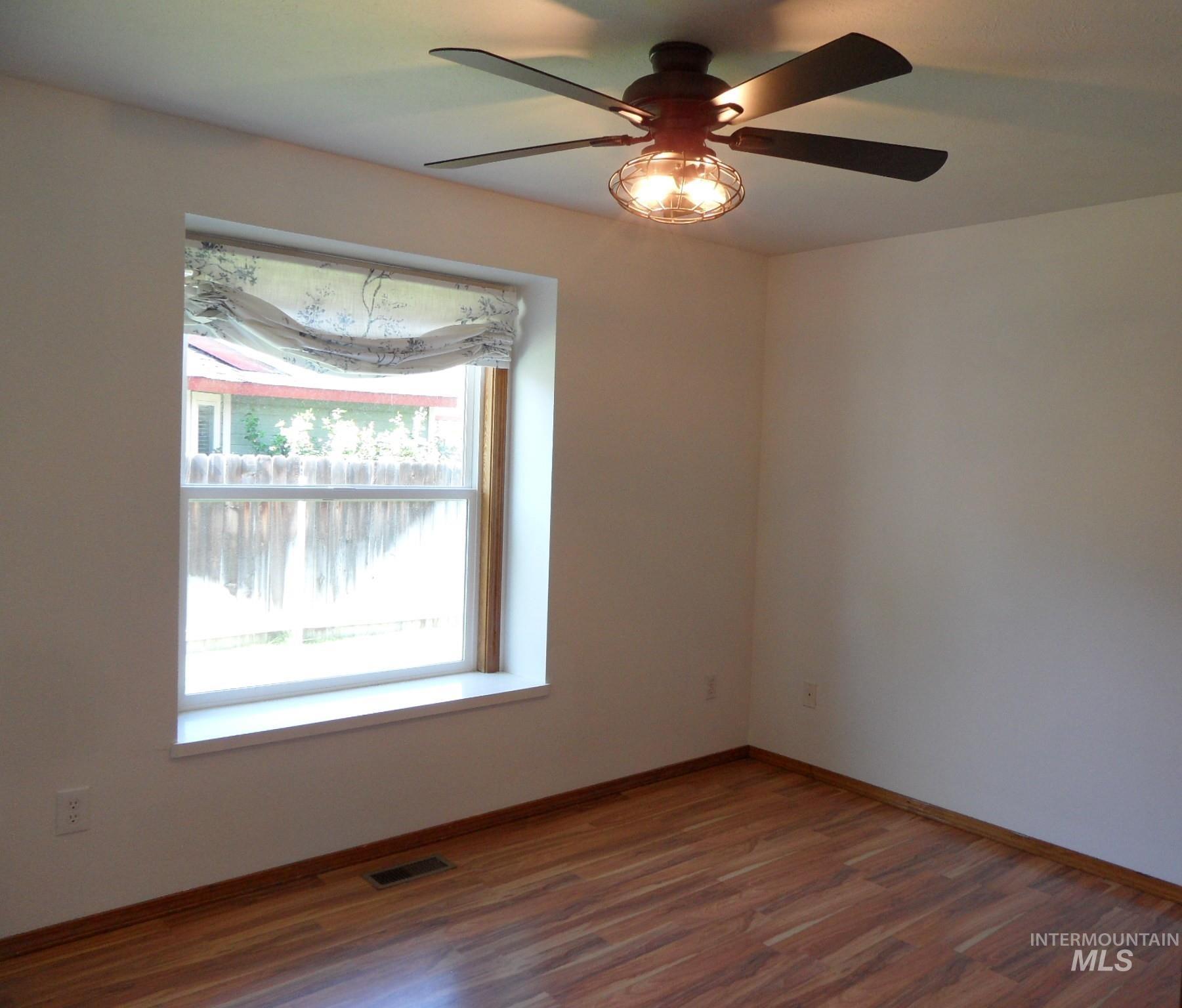 6919 N Glencrest Way Property Photo 20