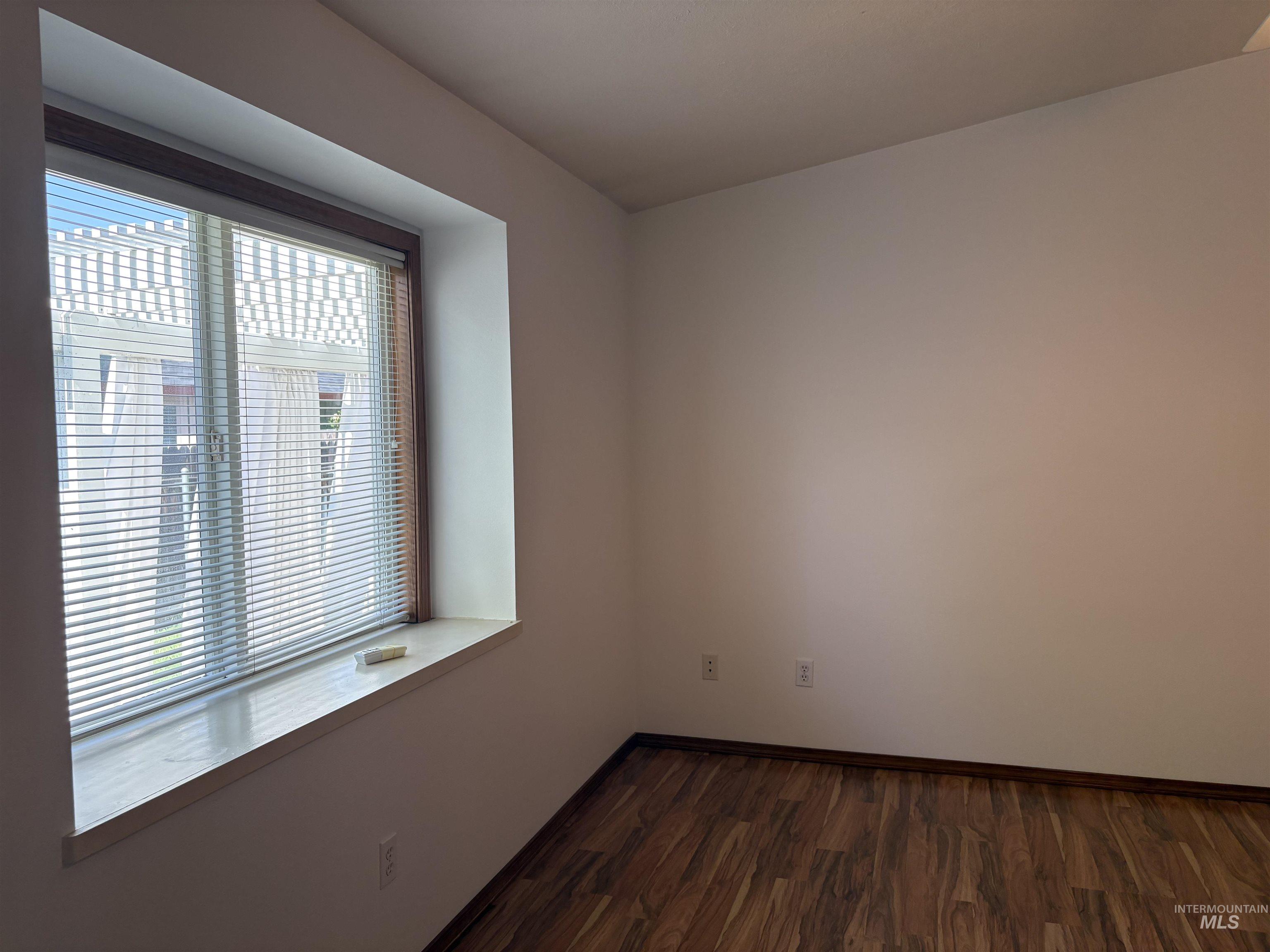 6919 N Glencrest Way Property Photo 21