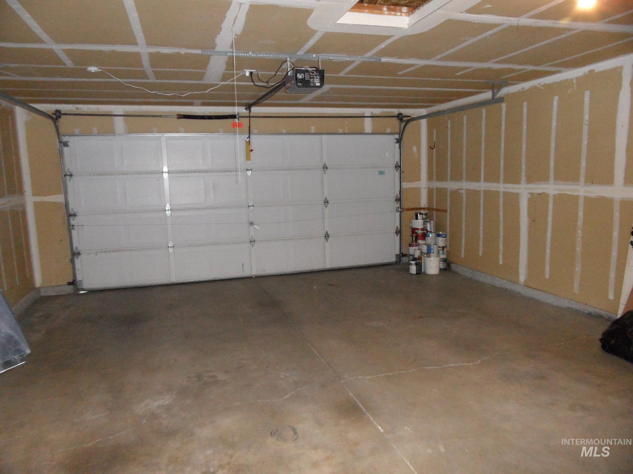 6919 N Glencrest Way Property Photo 31
