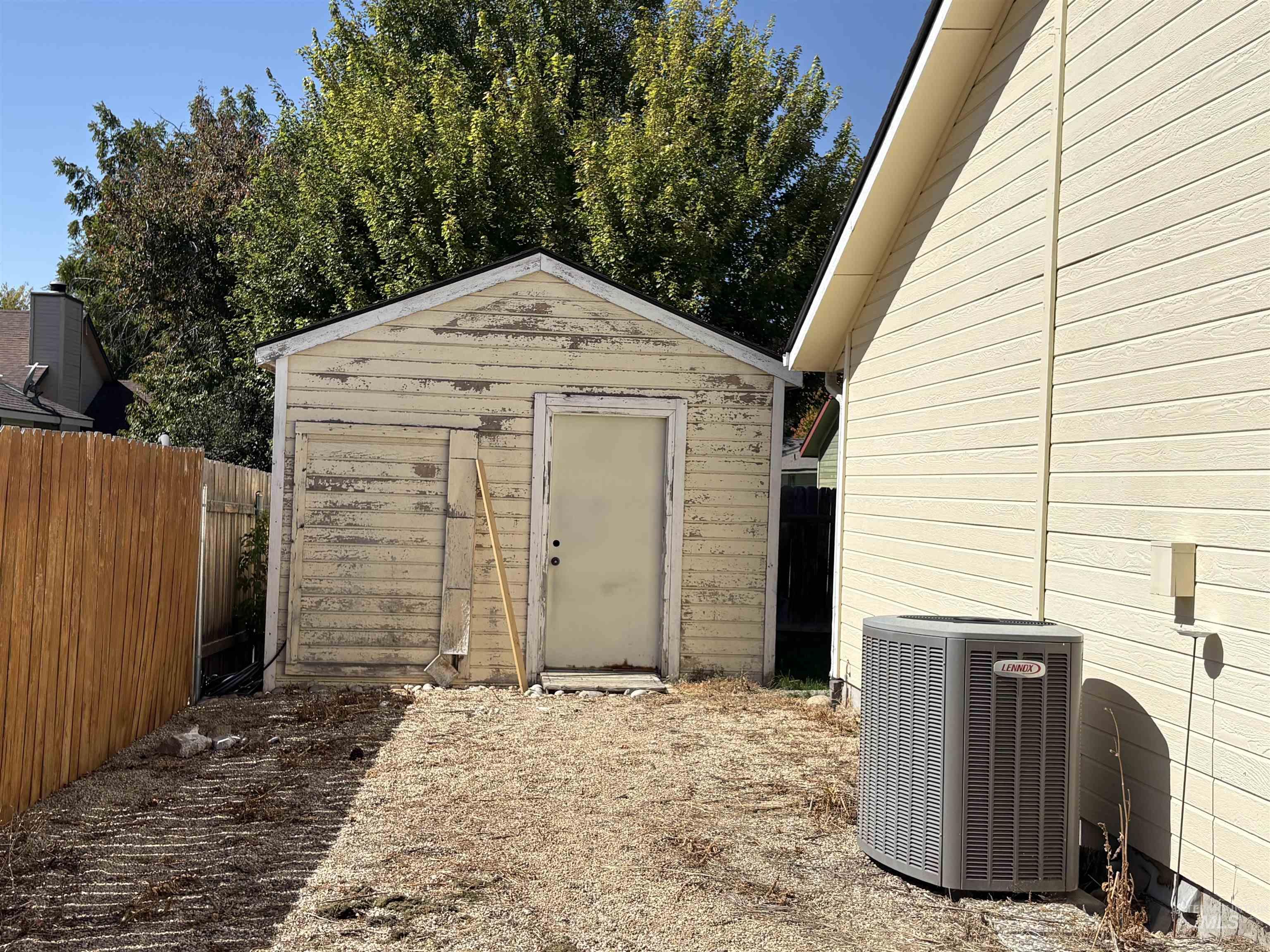 6919 N Glencrest Way Property Photo 32
