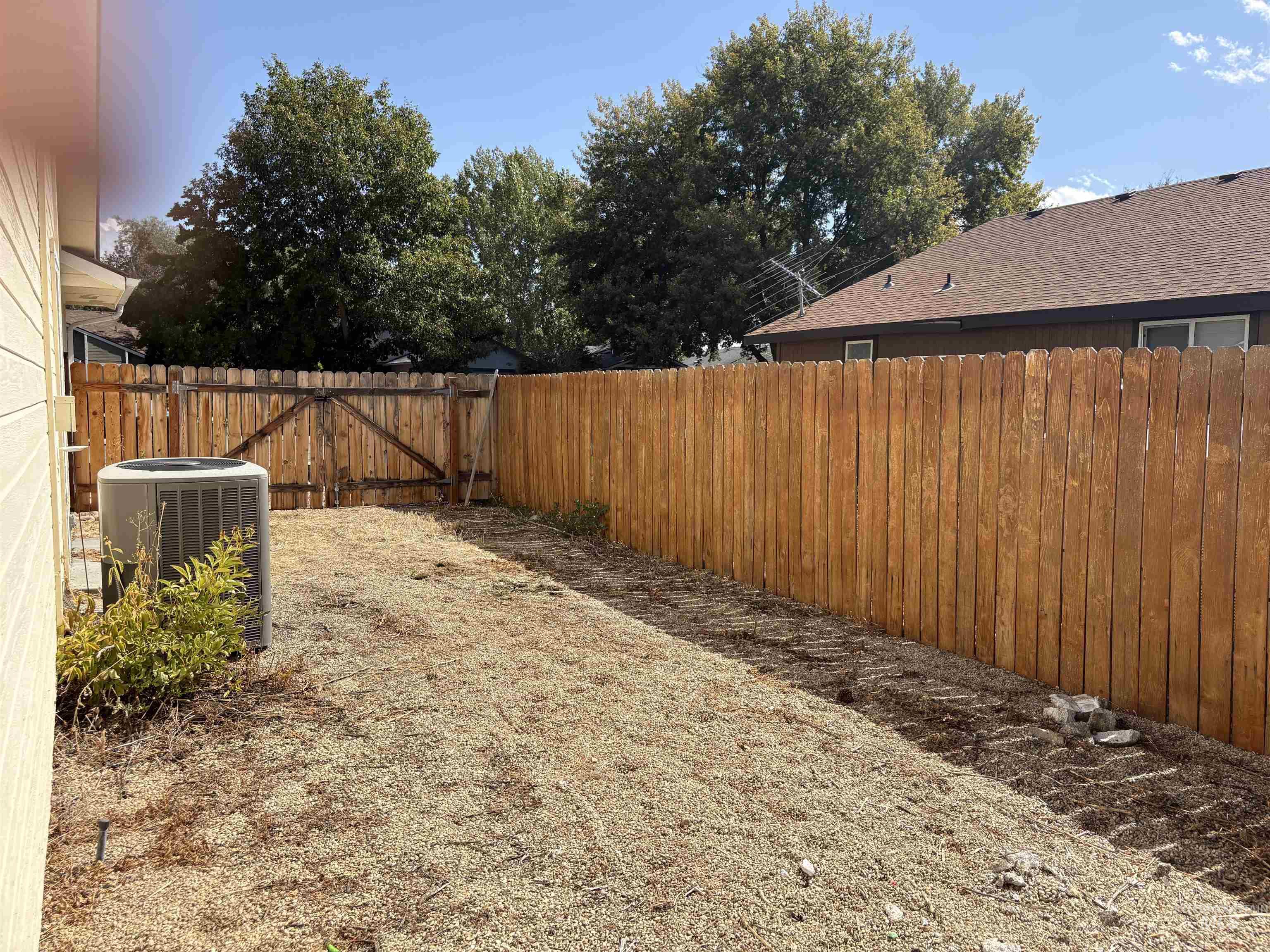 6919 N Glencrest Way Property Photo 34