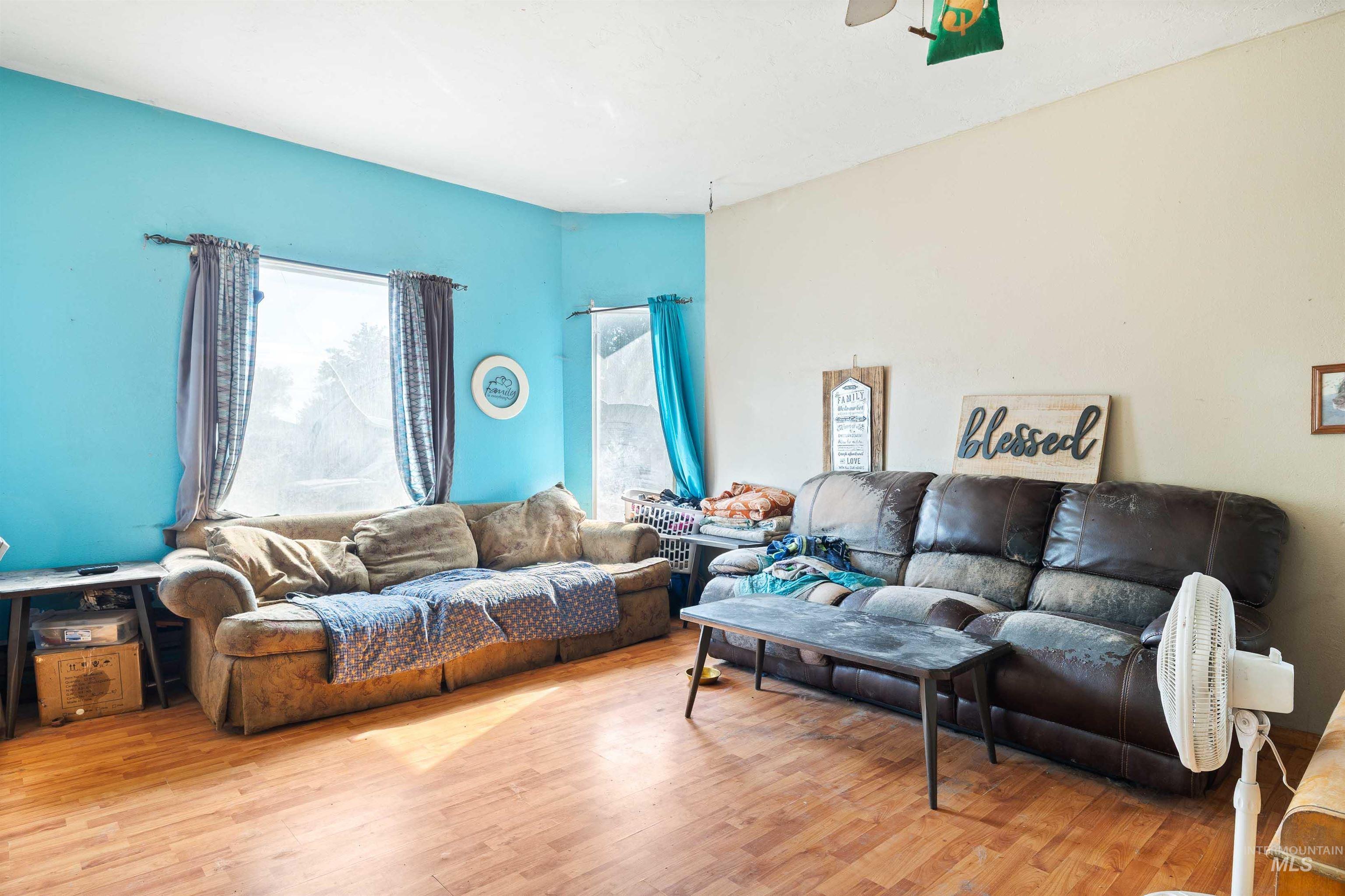 131 W Spring Street Property Photo 2
