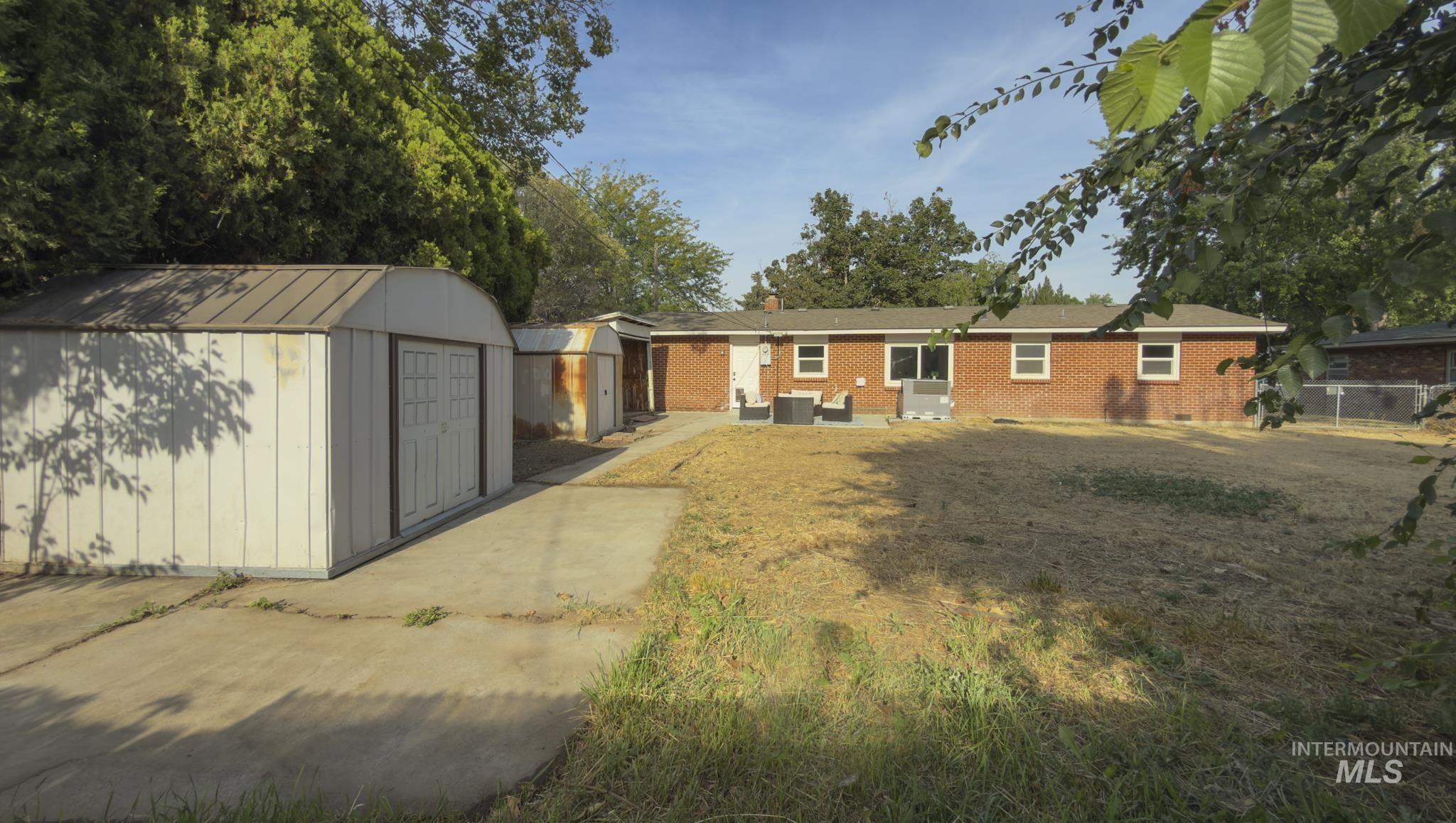2014 S Jackson St. Property Photo 21
