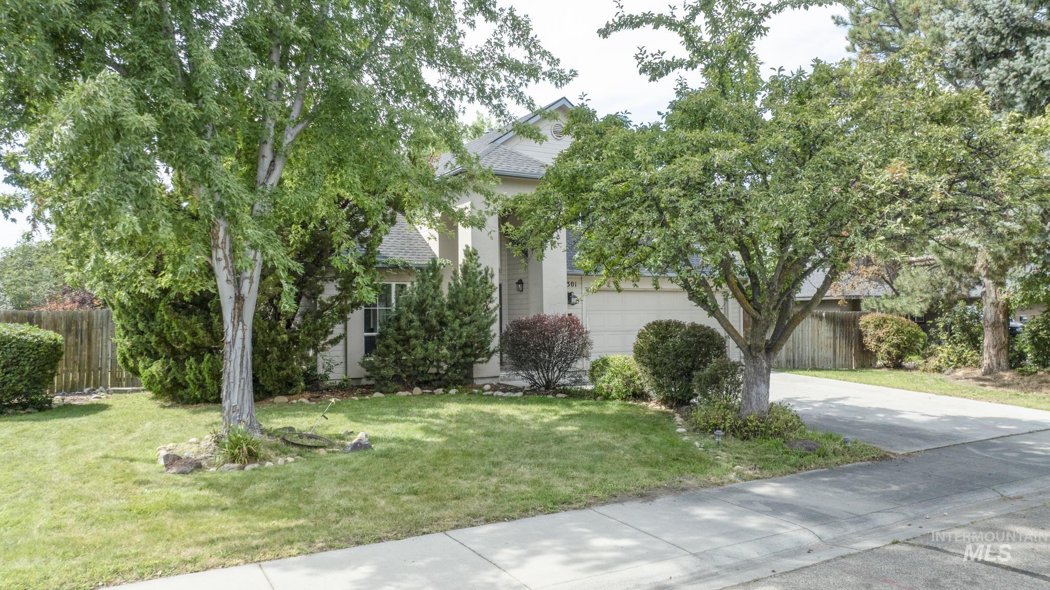 2301 N Swainson Ave. Property Photo 2