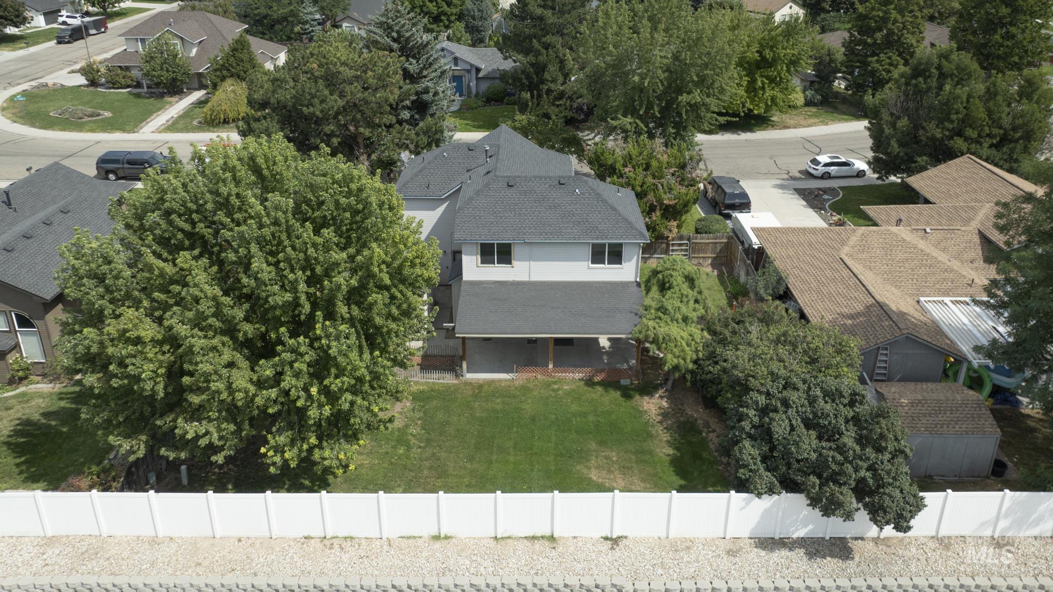 2301 N Swainson Ave. Property Photo 21
