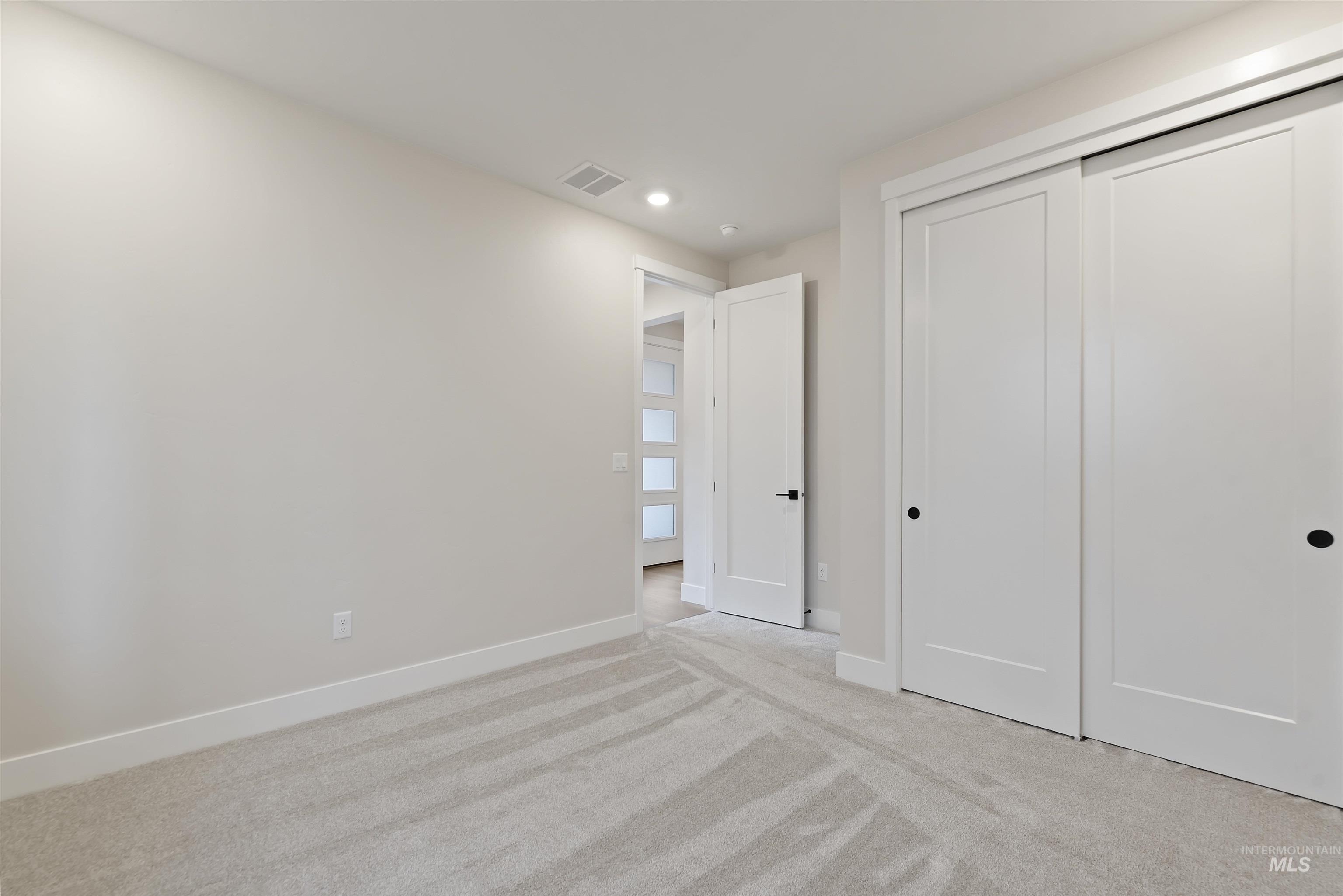5720 W Silverberry Dr Property Photo 17