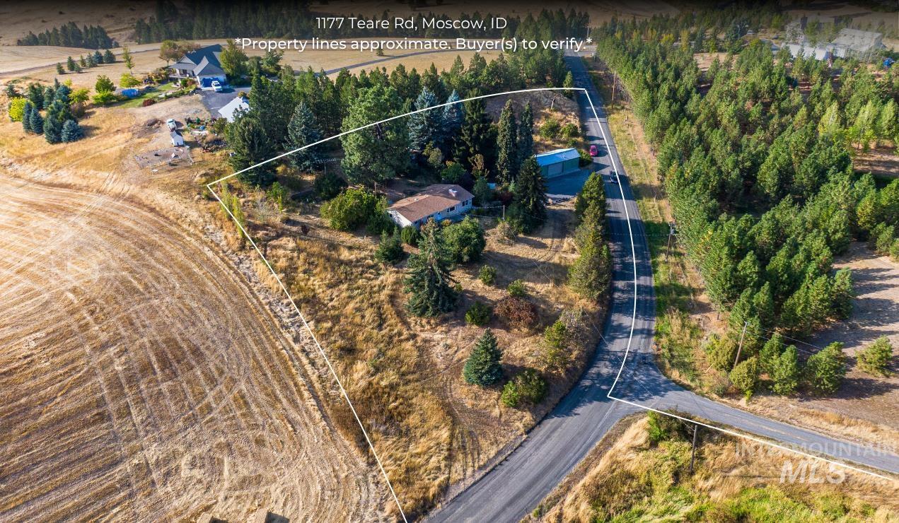1177 Teare Rd Property Photo 2