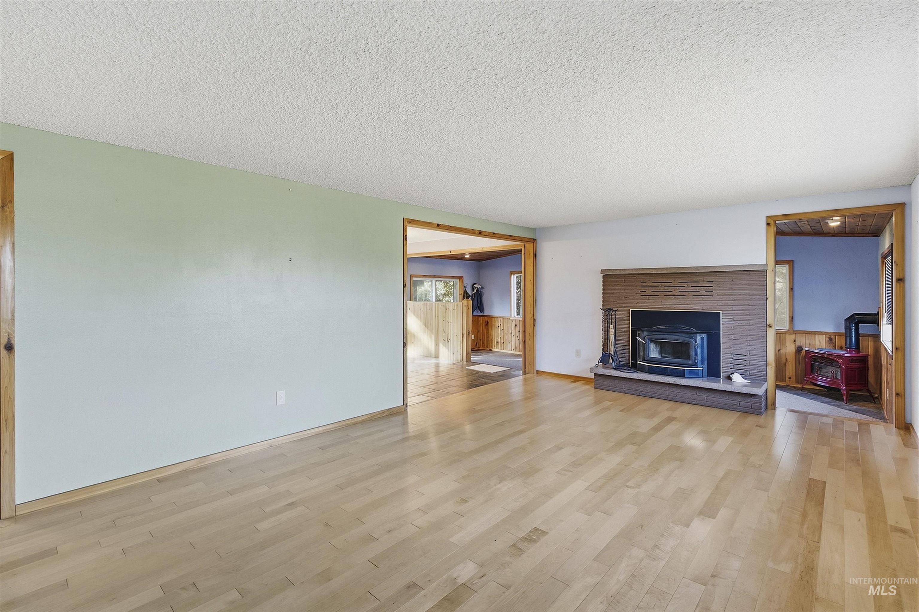 1177 Teare Rd Property Photo 6