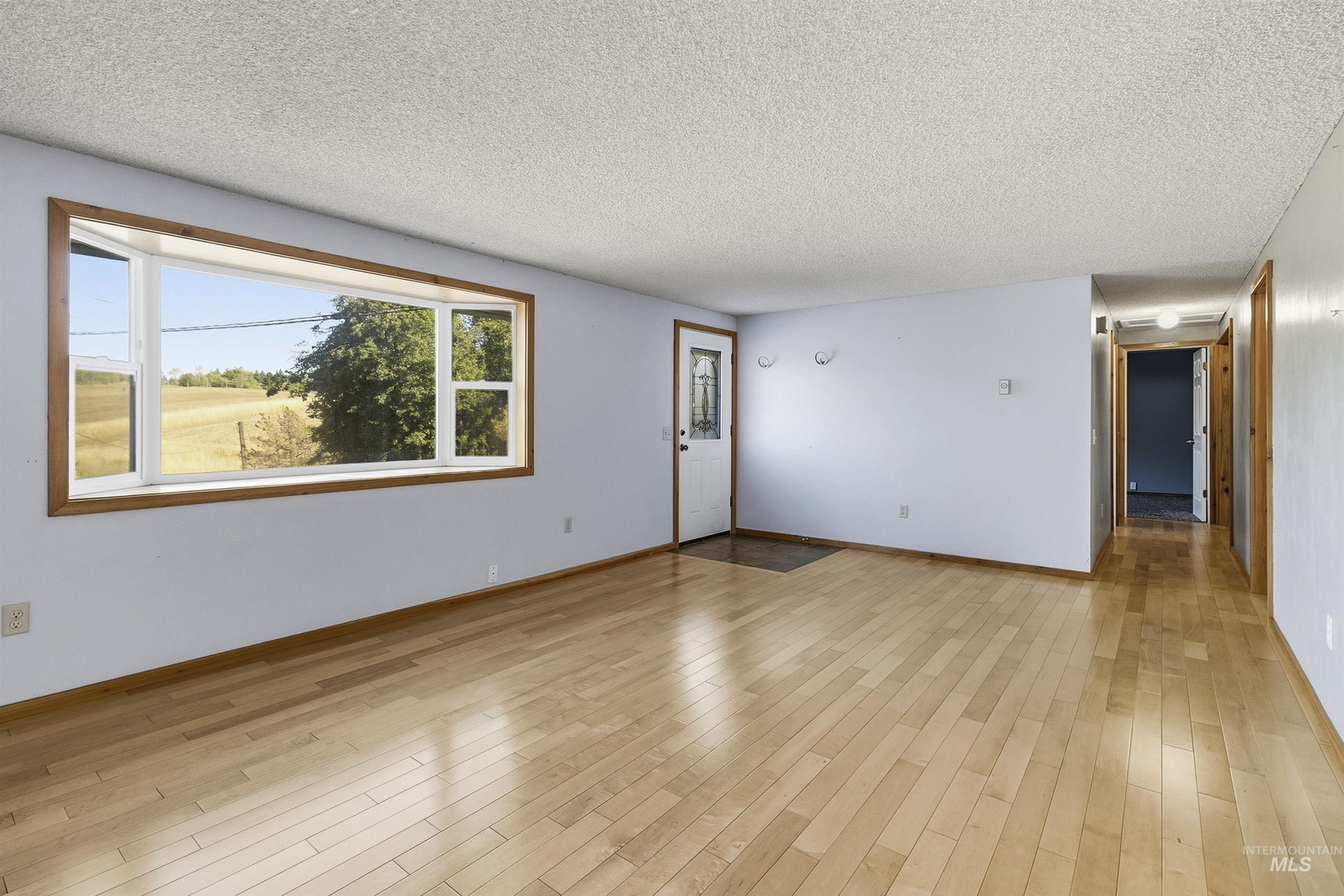 1177 Teare Rd Property Photo 9